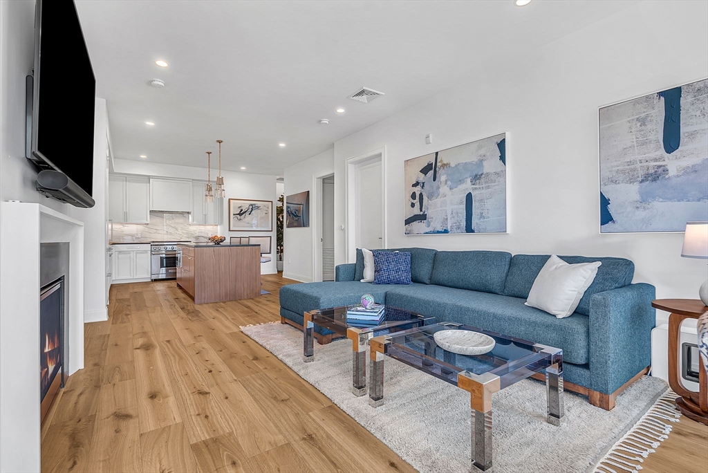 100 Linden Street # 105