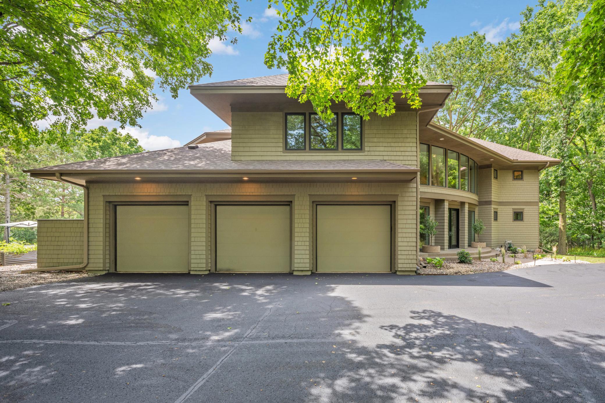 3175 Maplewood Road