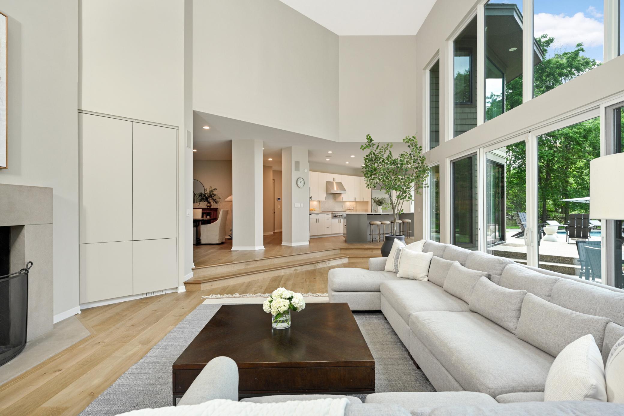 3175 Maplewood Road