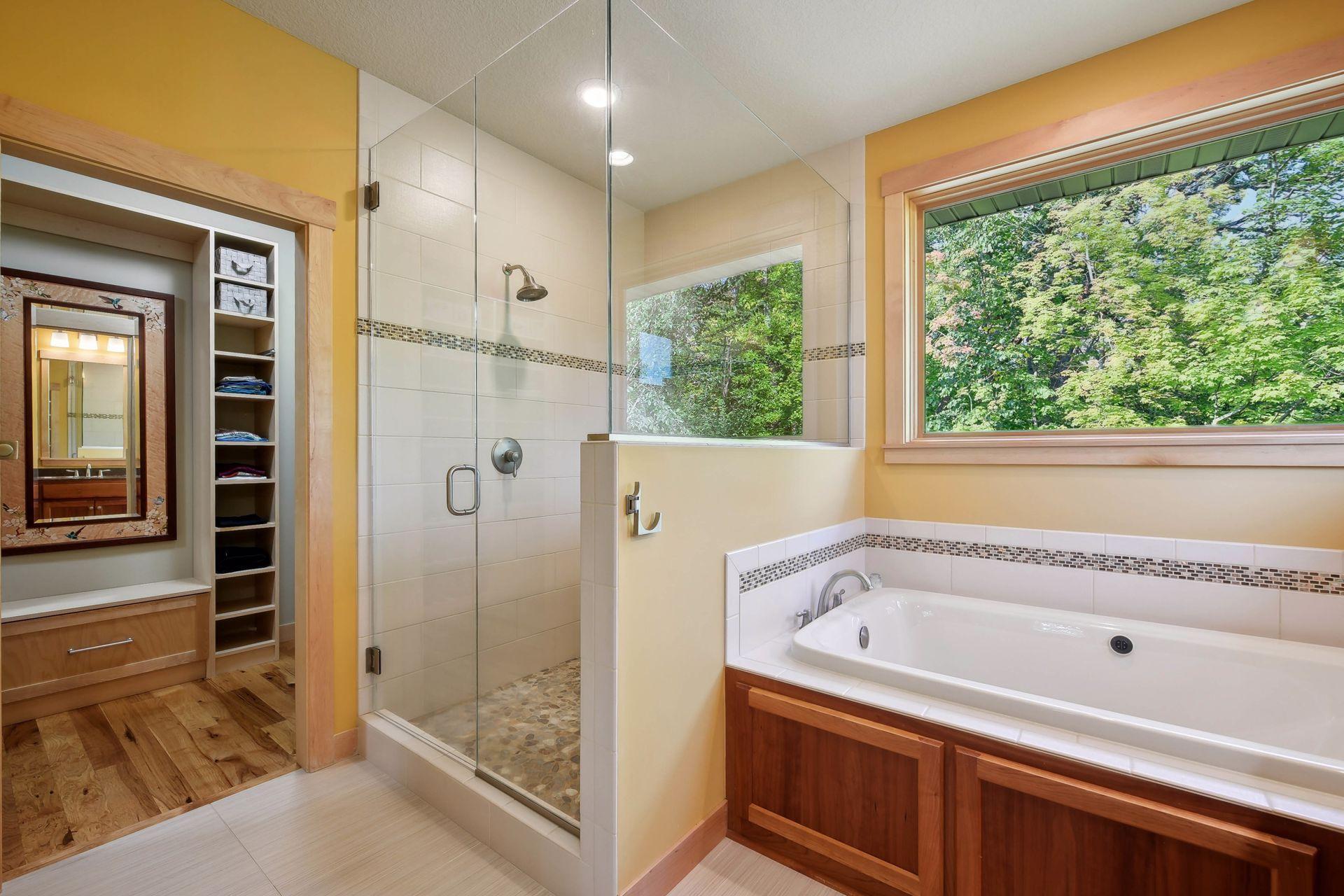 9991 Vagabond Court N