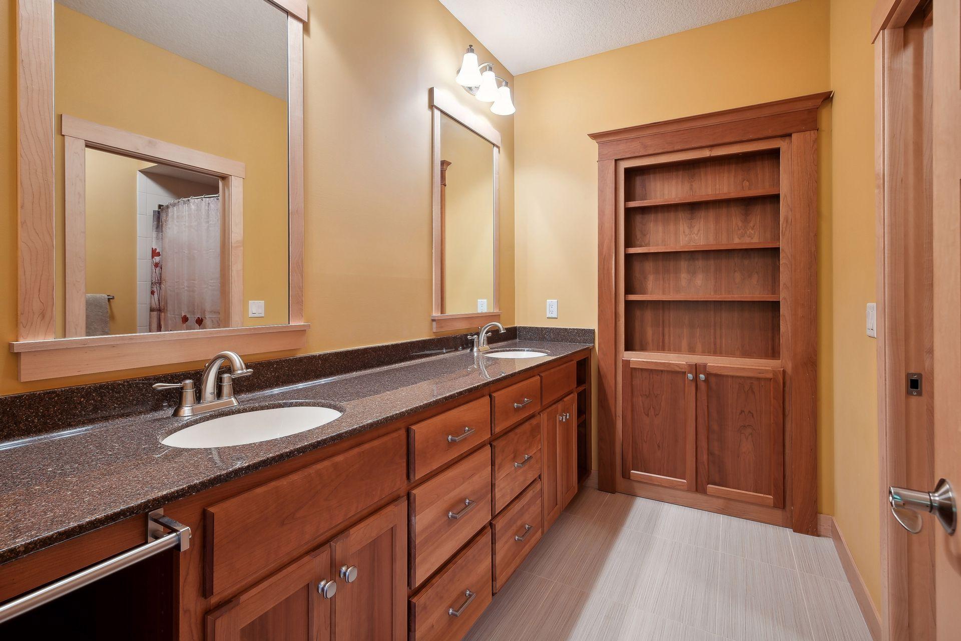 9991 Vagabond Court N