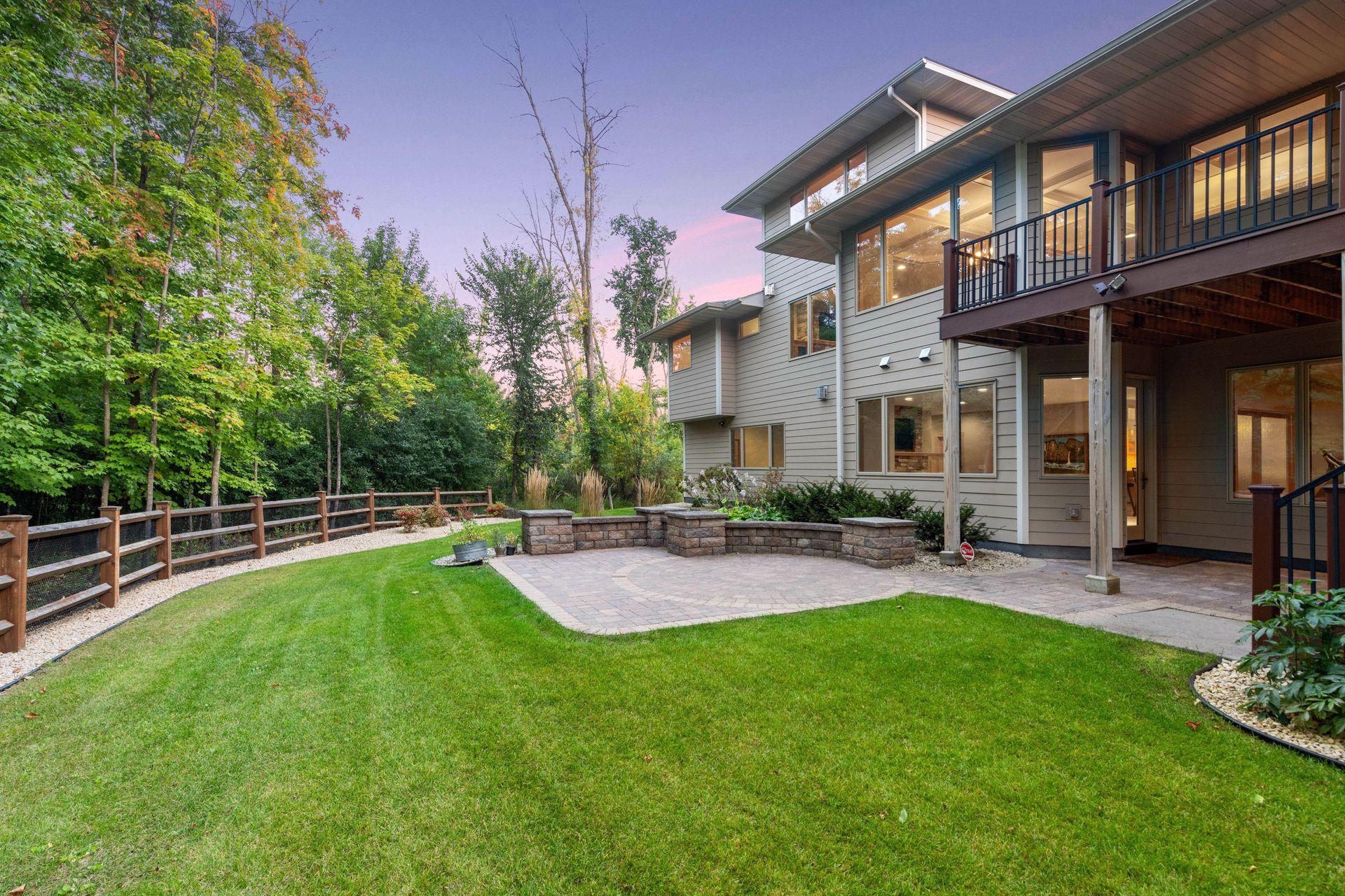 9991 Vagabond Court N