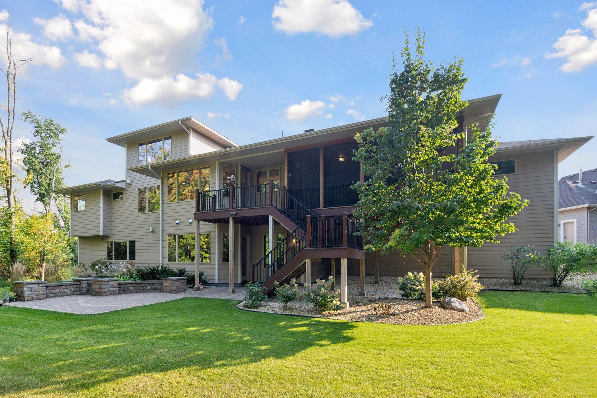 9991 Vagabond Court N