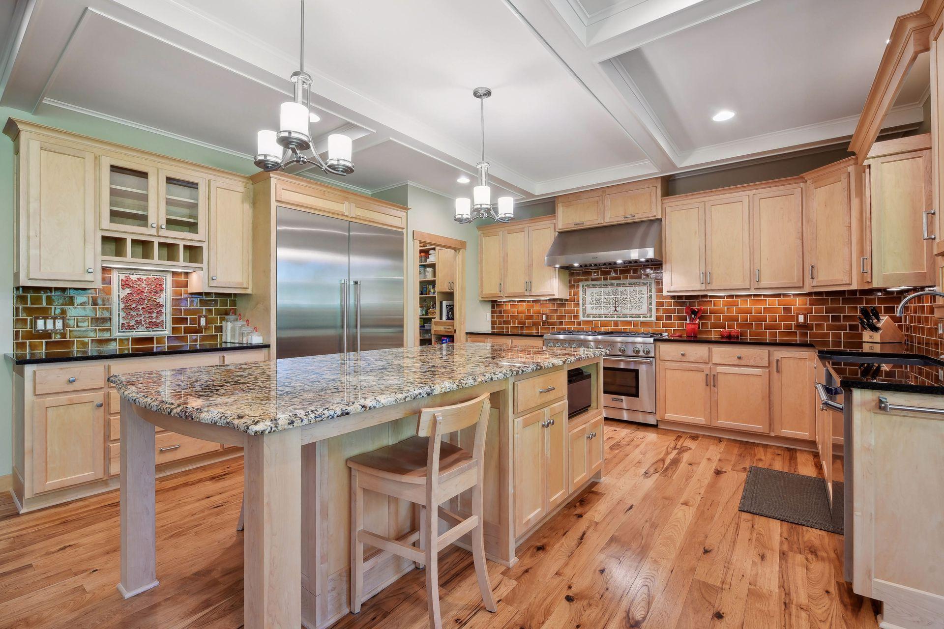 9991 Vagabond Court N