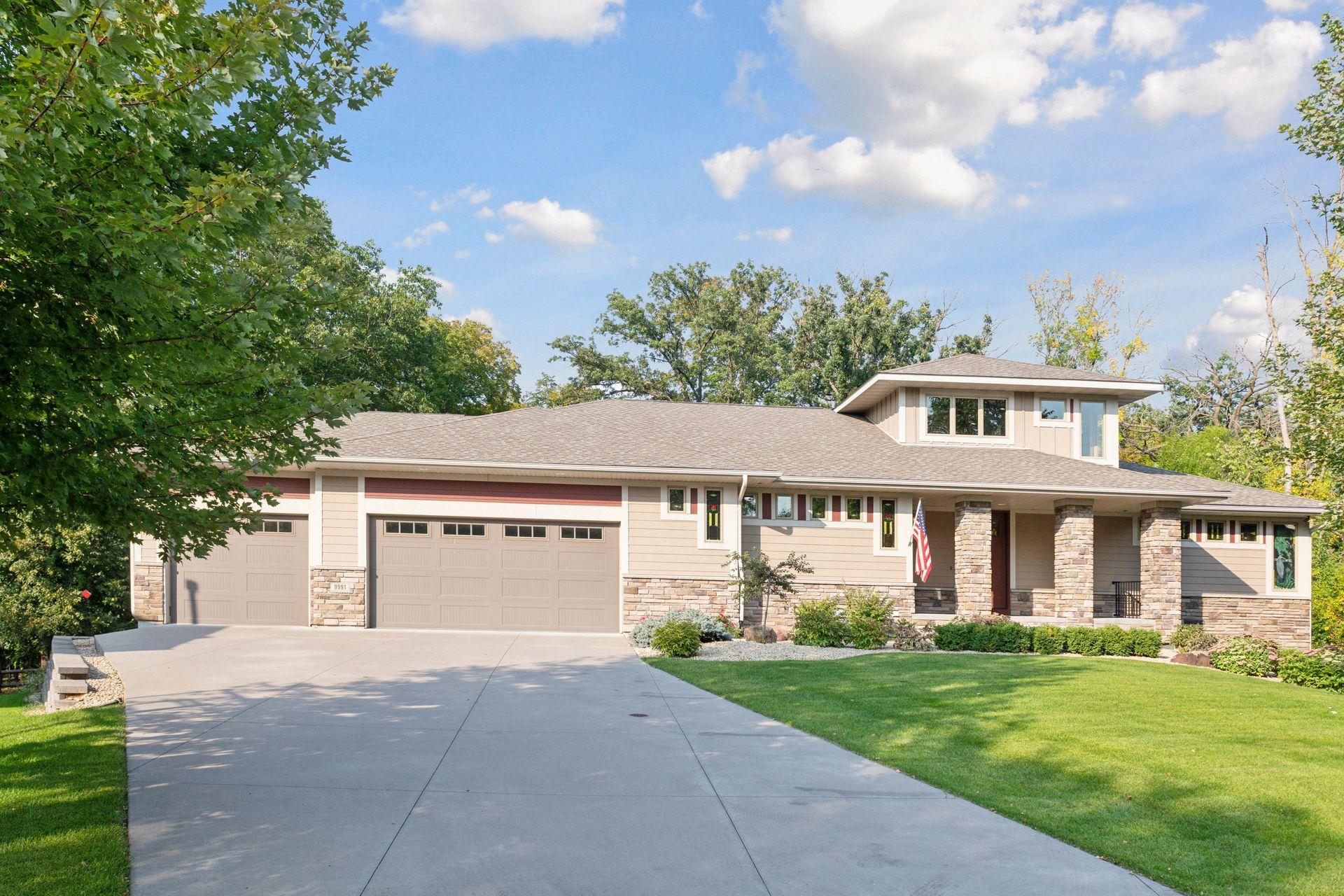 9991 Vagabond Court N