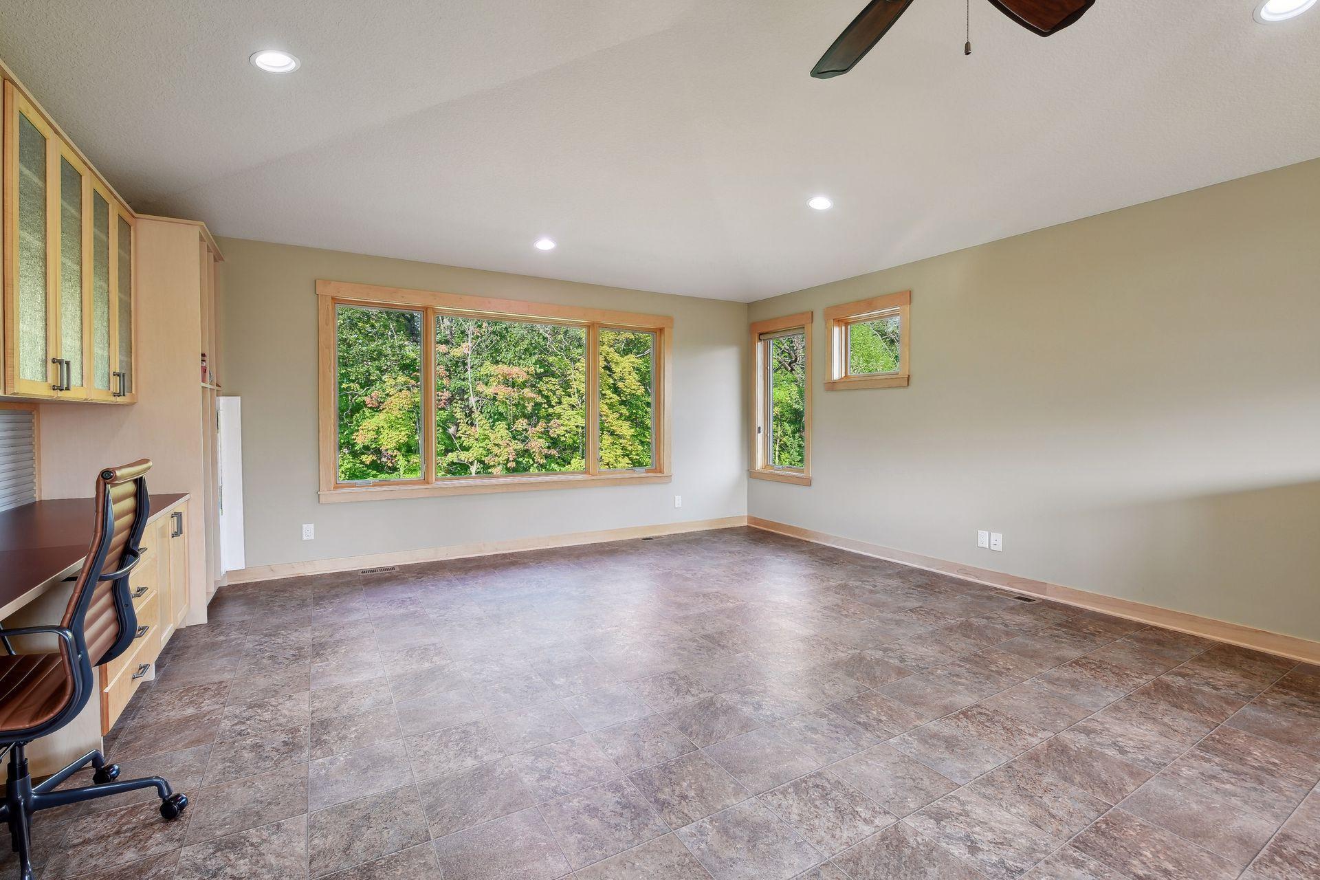 9991 Vagabond Court N