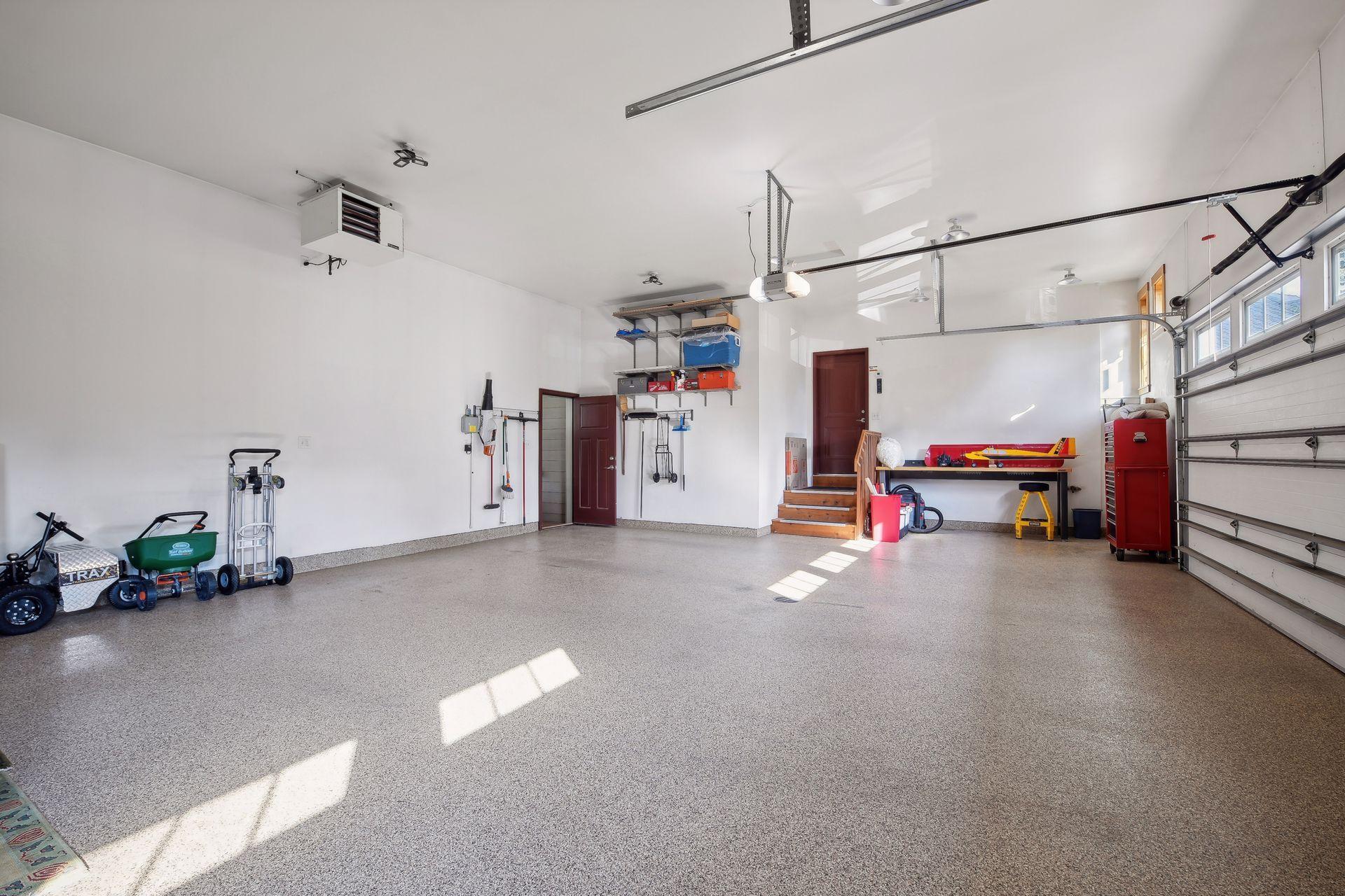 9991 Vagabond Court N