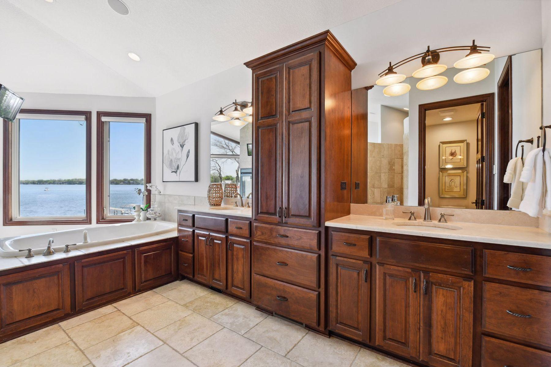 205 Woodpecker Ridge Road