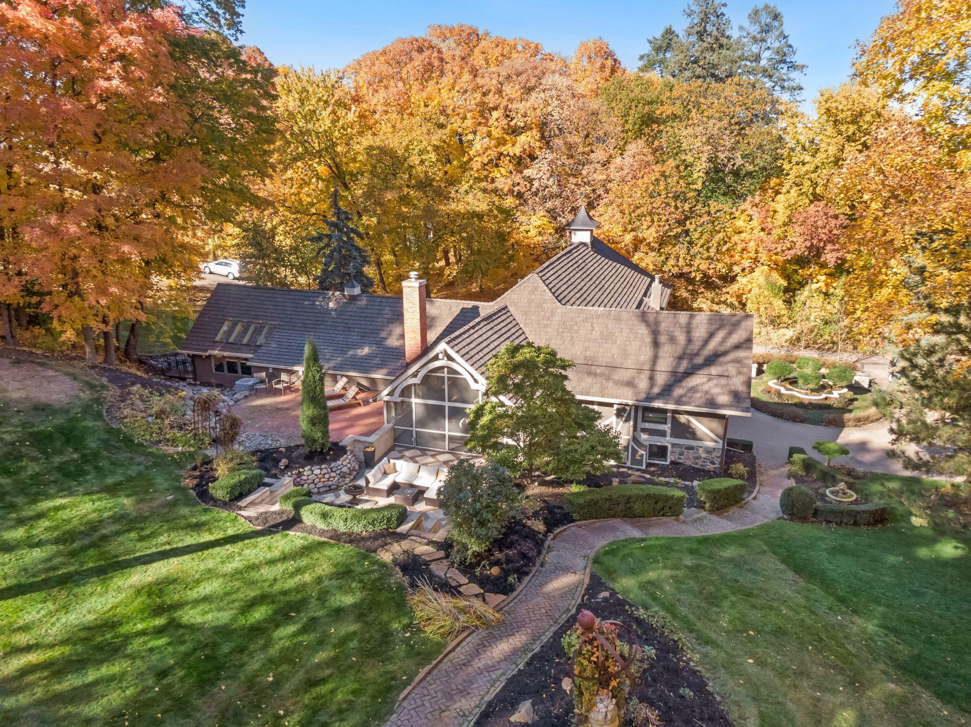 4714 Baycliffe Drive