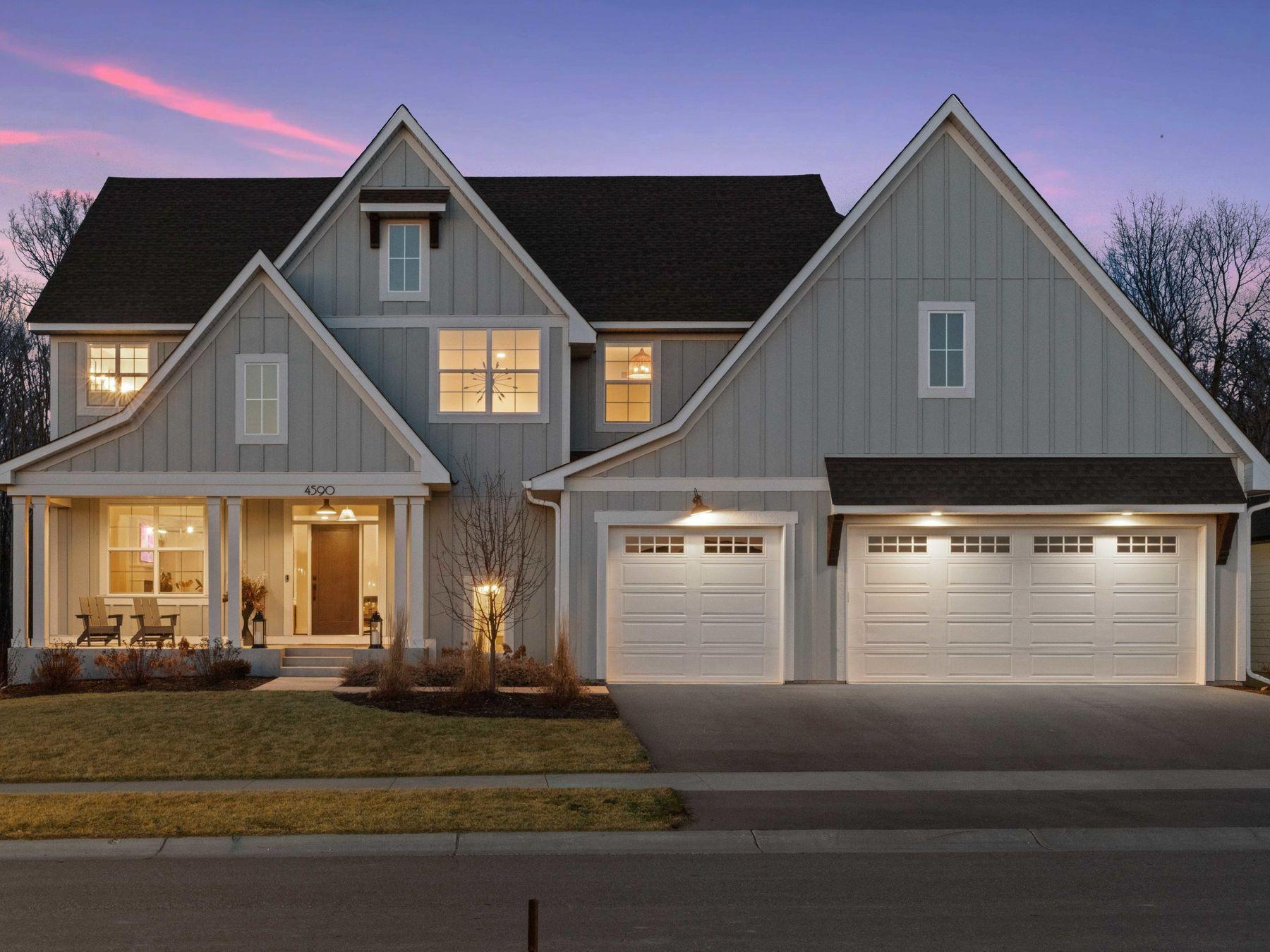 4590 Sunset Lane