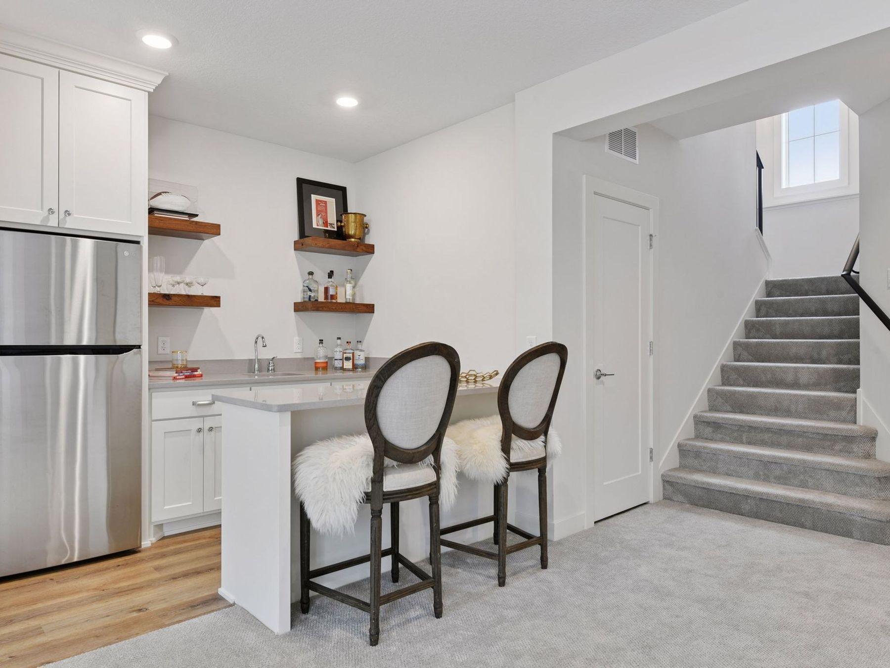 4590 Sunset Lane