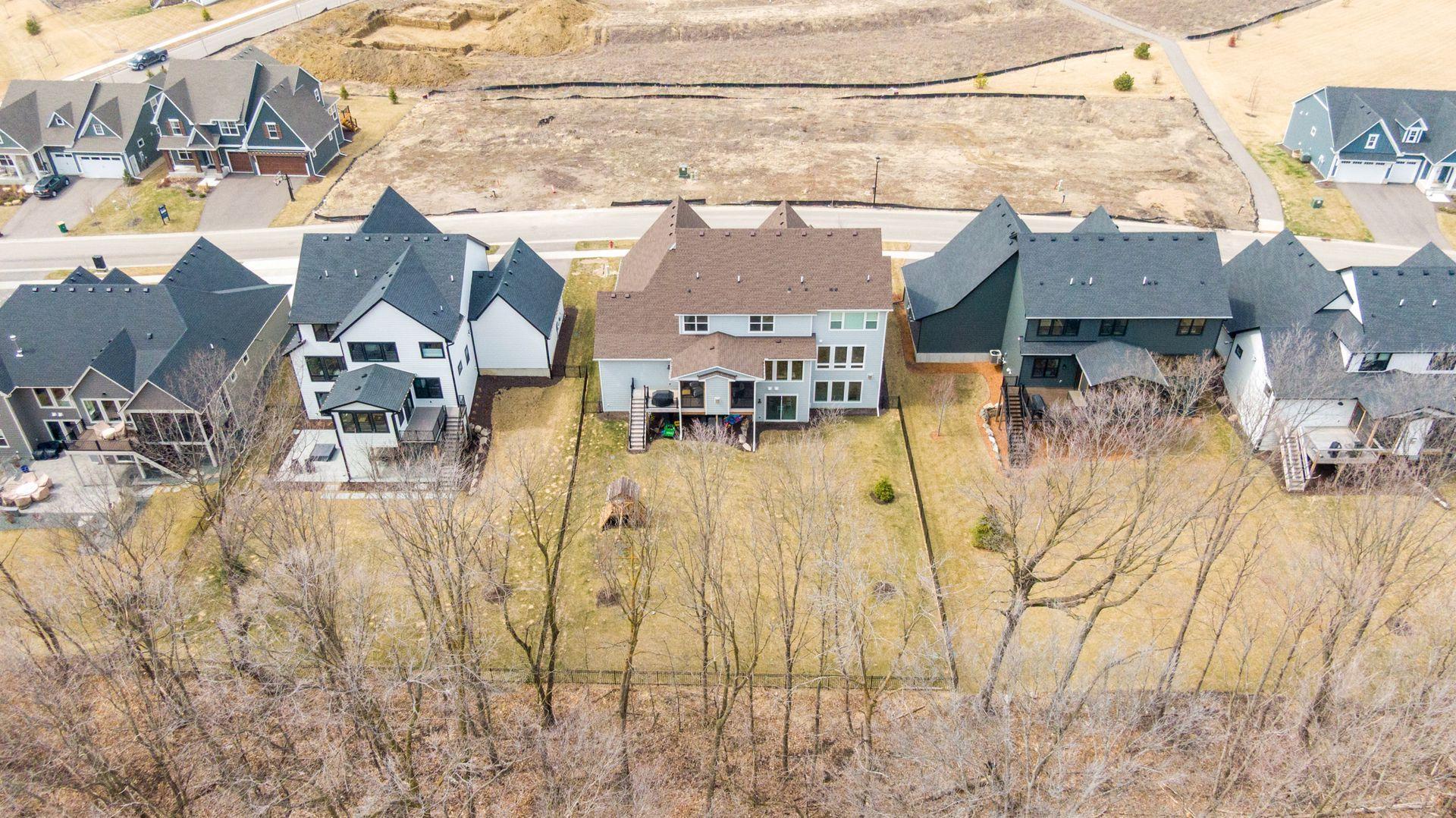 4590 Sunset Lane