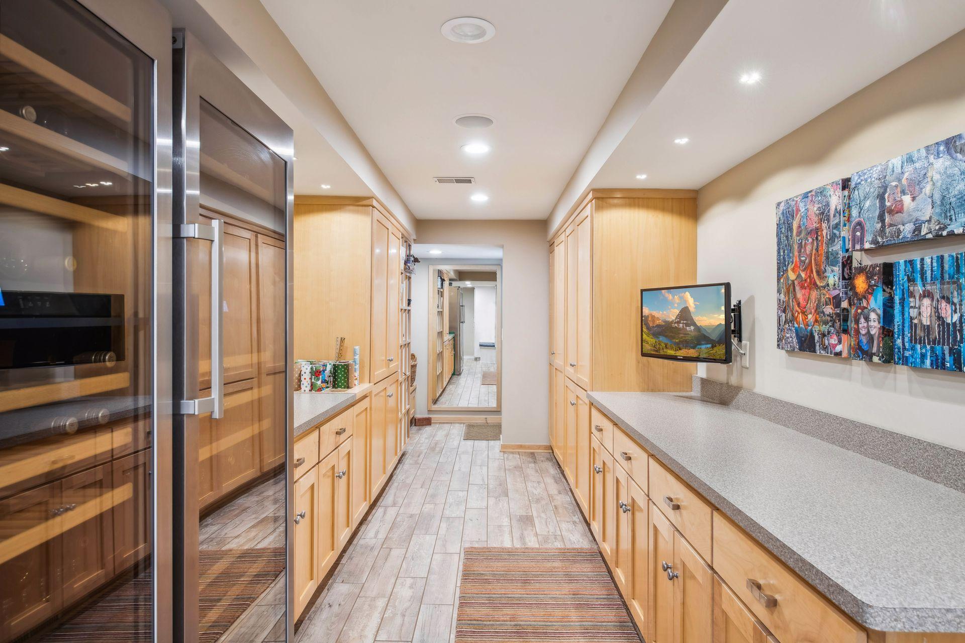 513 Ferndale Road W