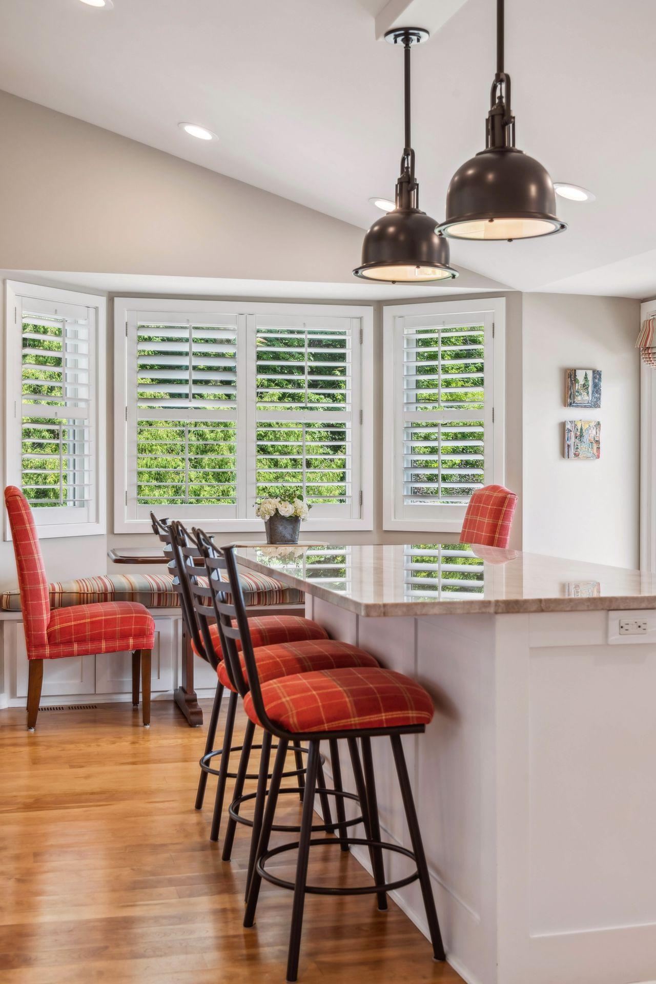 513 Ferndale Road W