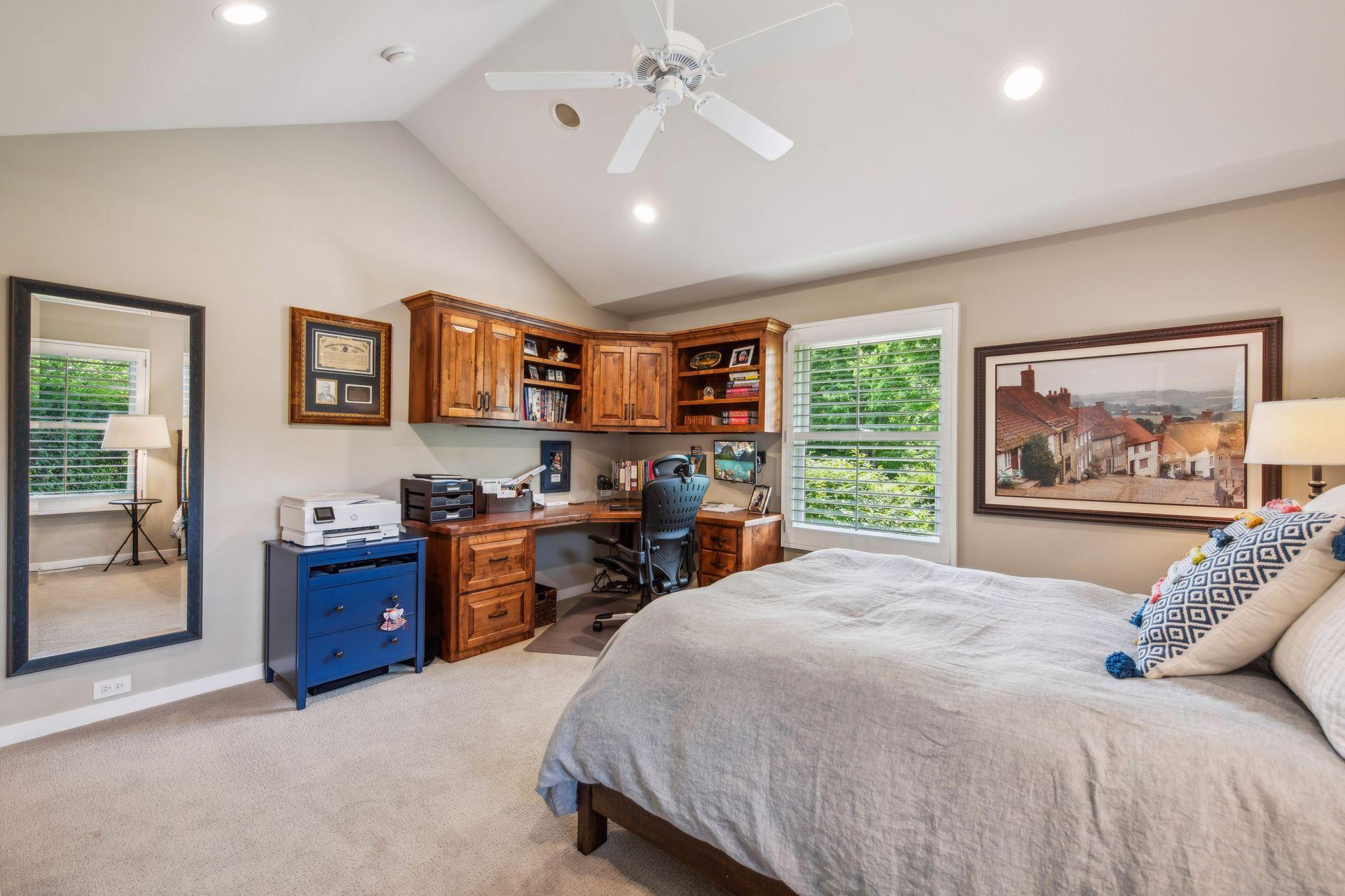 513 Ferndale Road W
