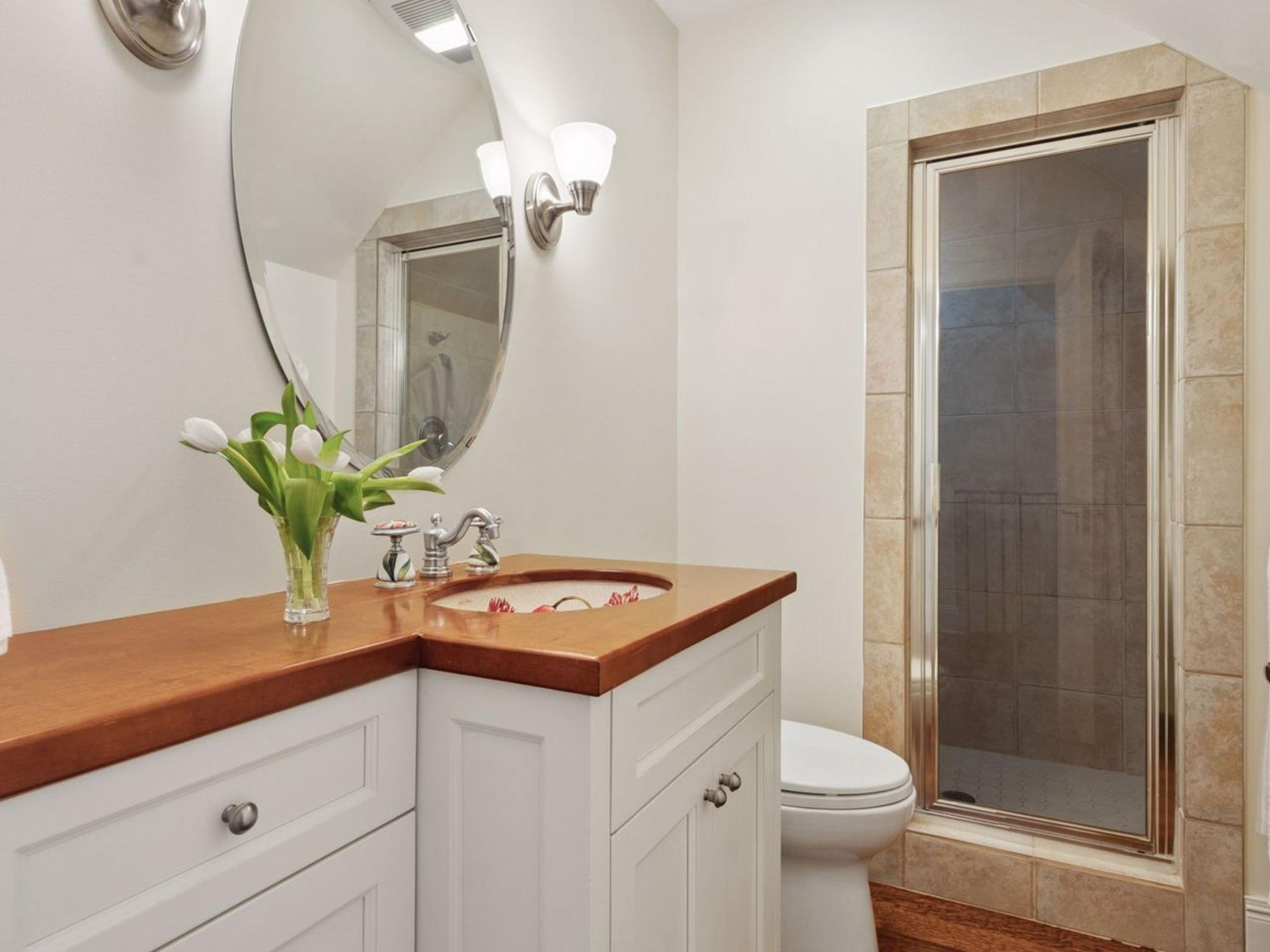 2683 E Lake Of The Isles Parkway