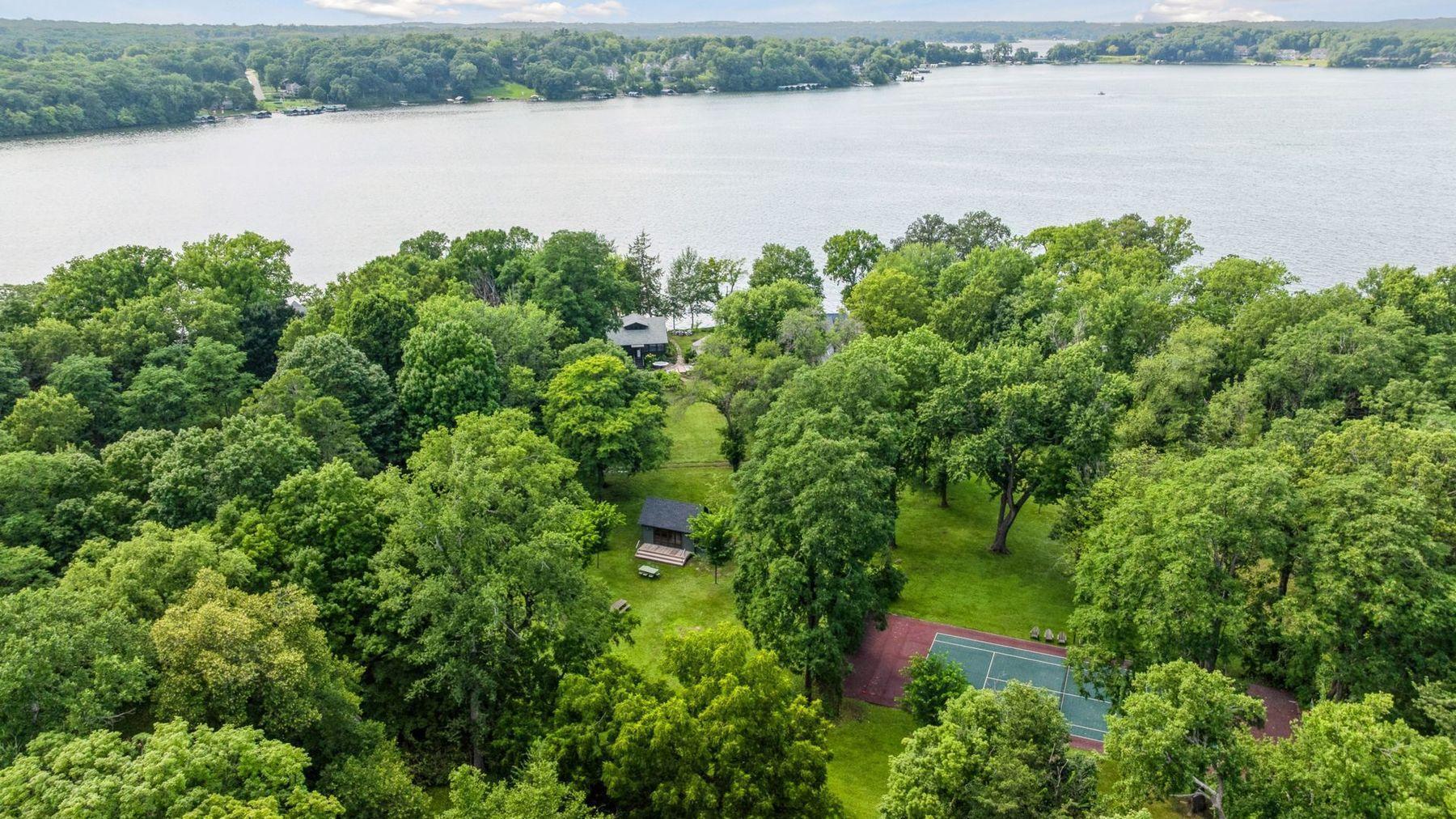 4793 Crane Island