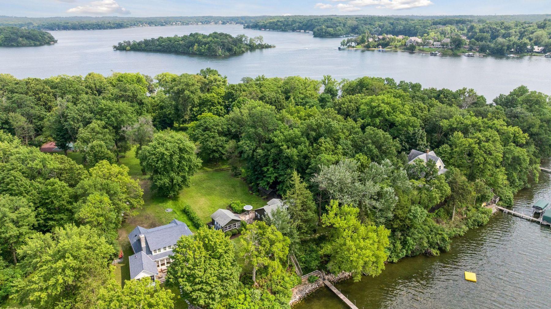 4793 Crane Island