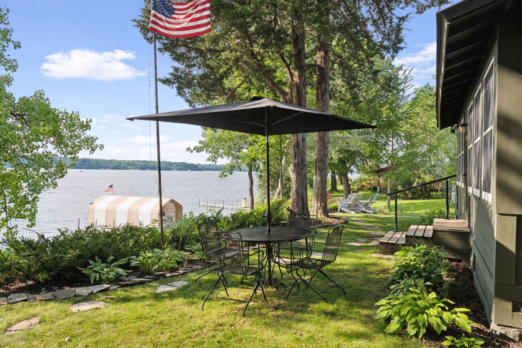 4793 Crane Island