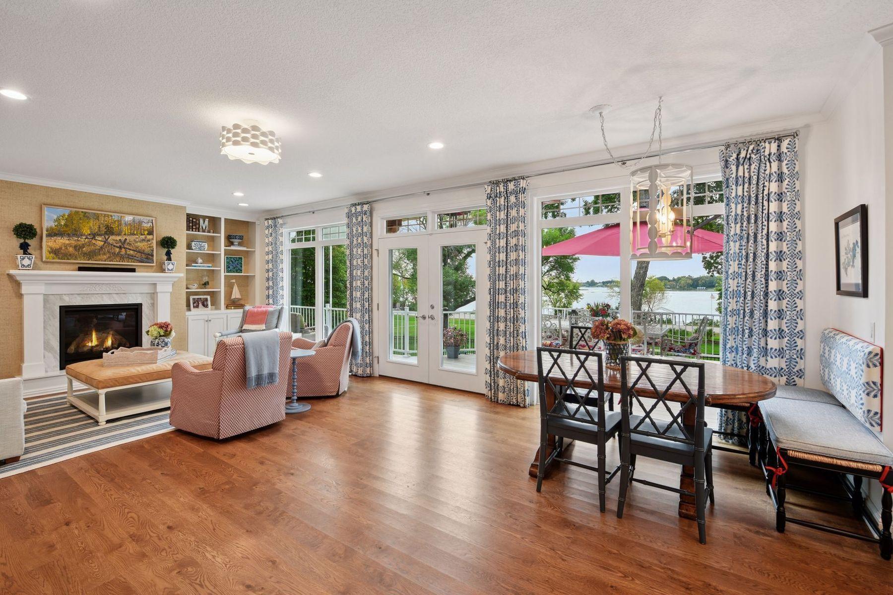 3017 Brooks Lane