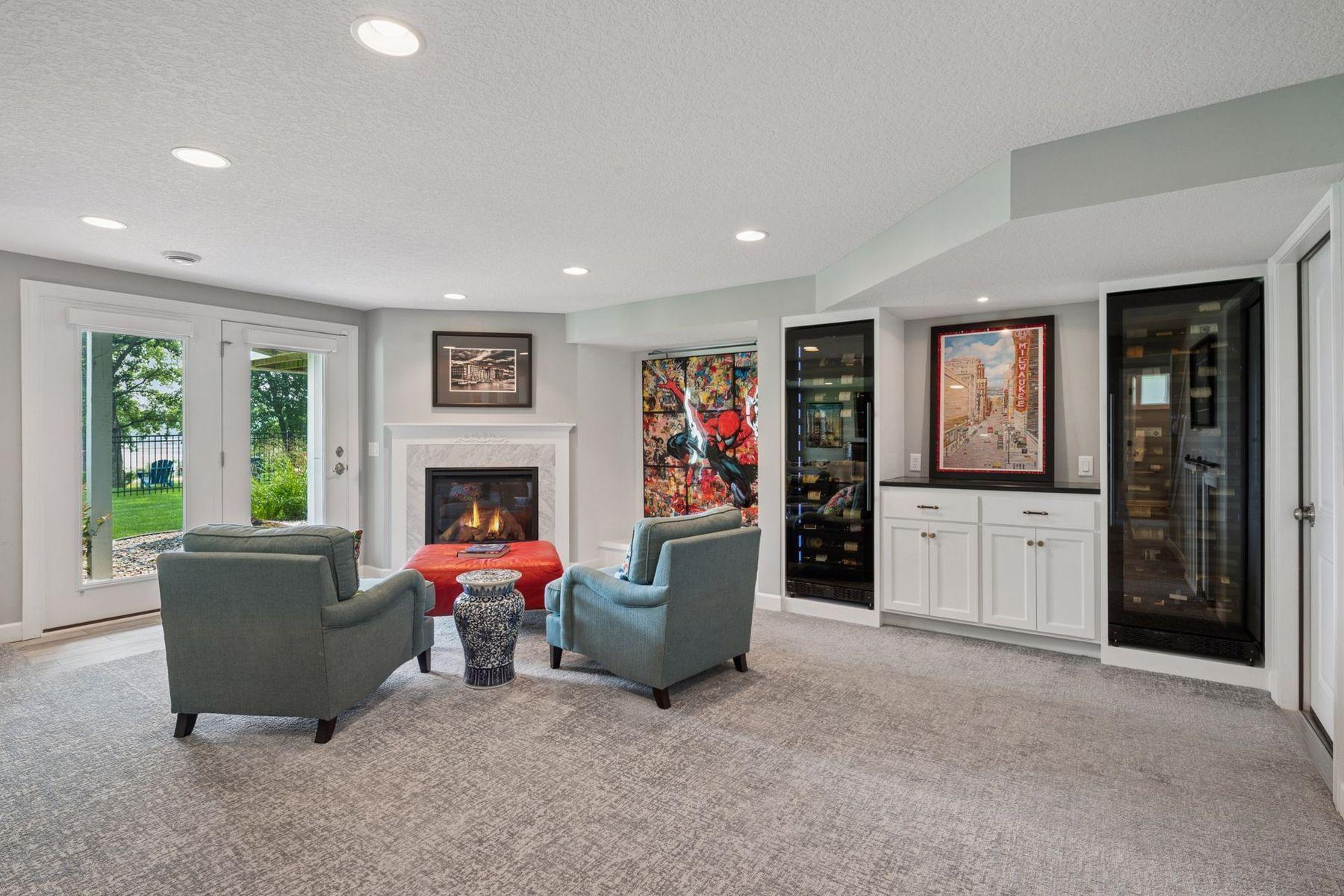 3017 Brooks Lane