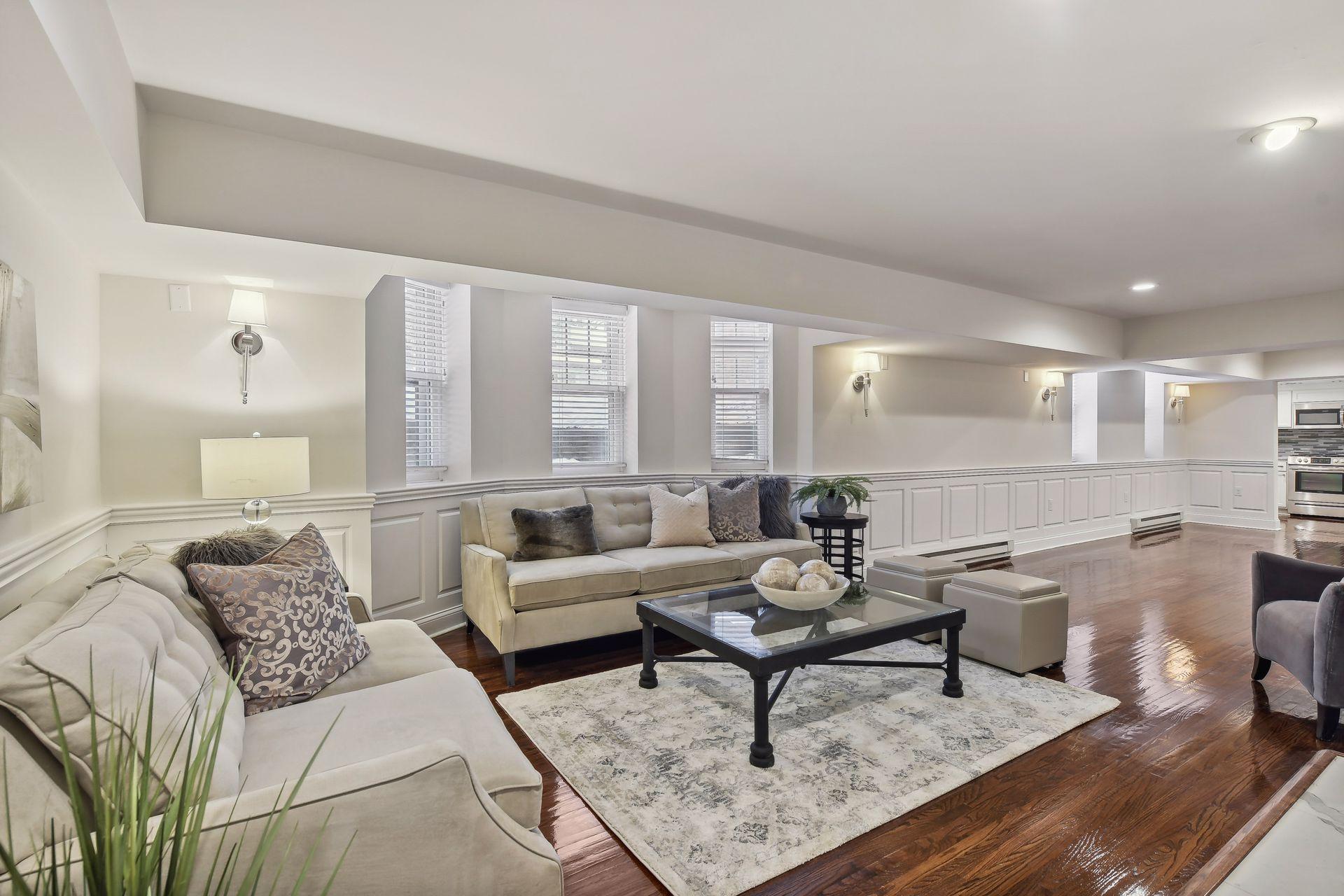 1820 Girard Avenue S Unit: 1