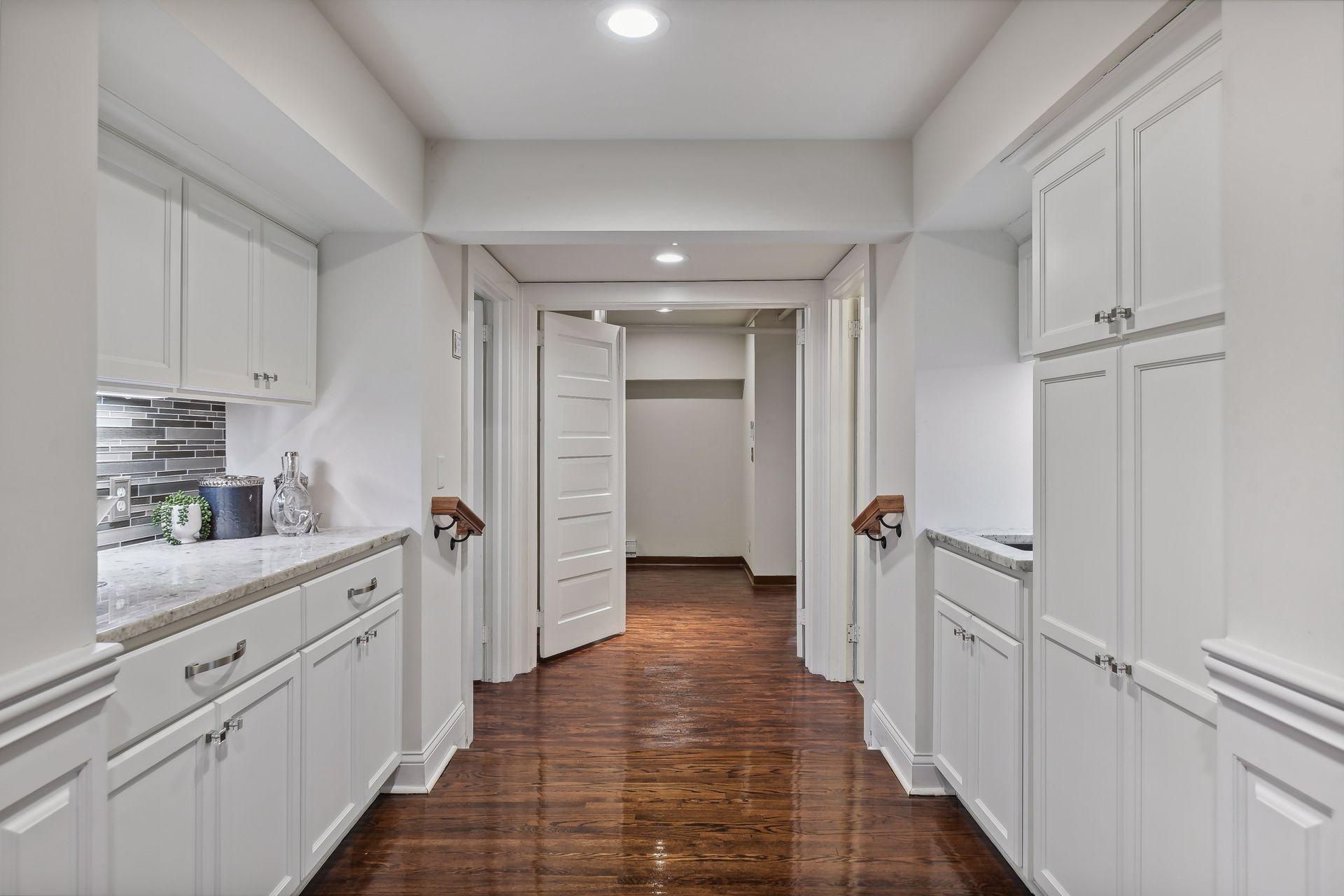 1820 Girard Avenue S Unit: 1