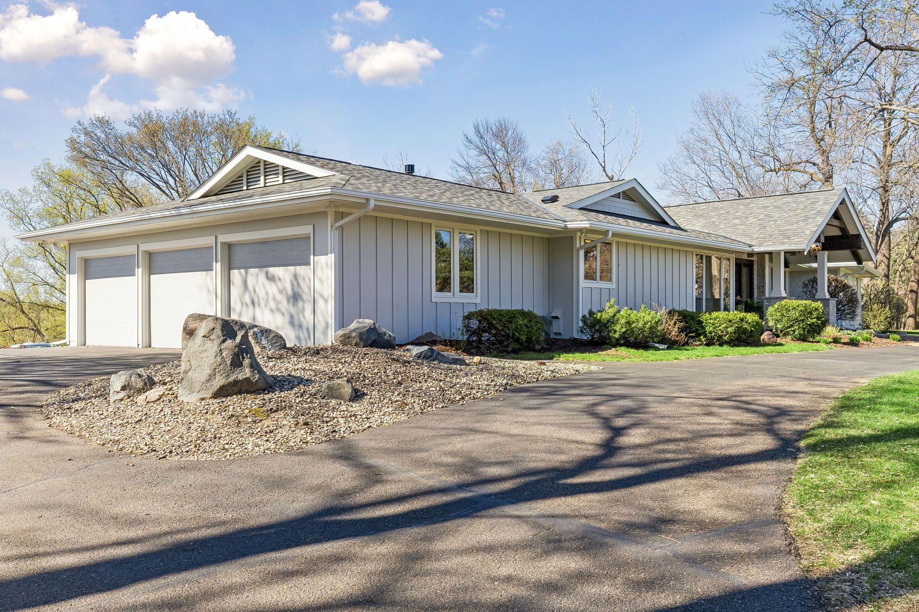 1155 Heritage Lane