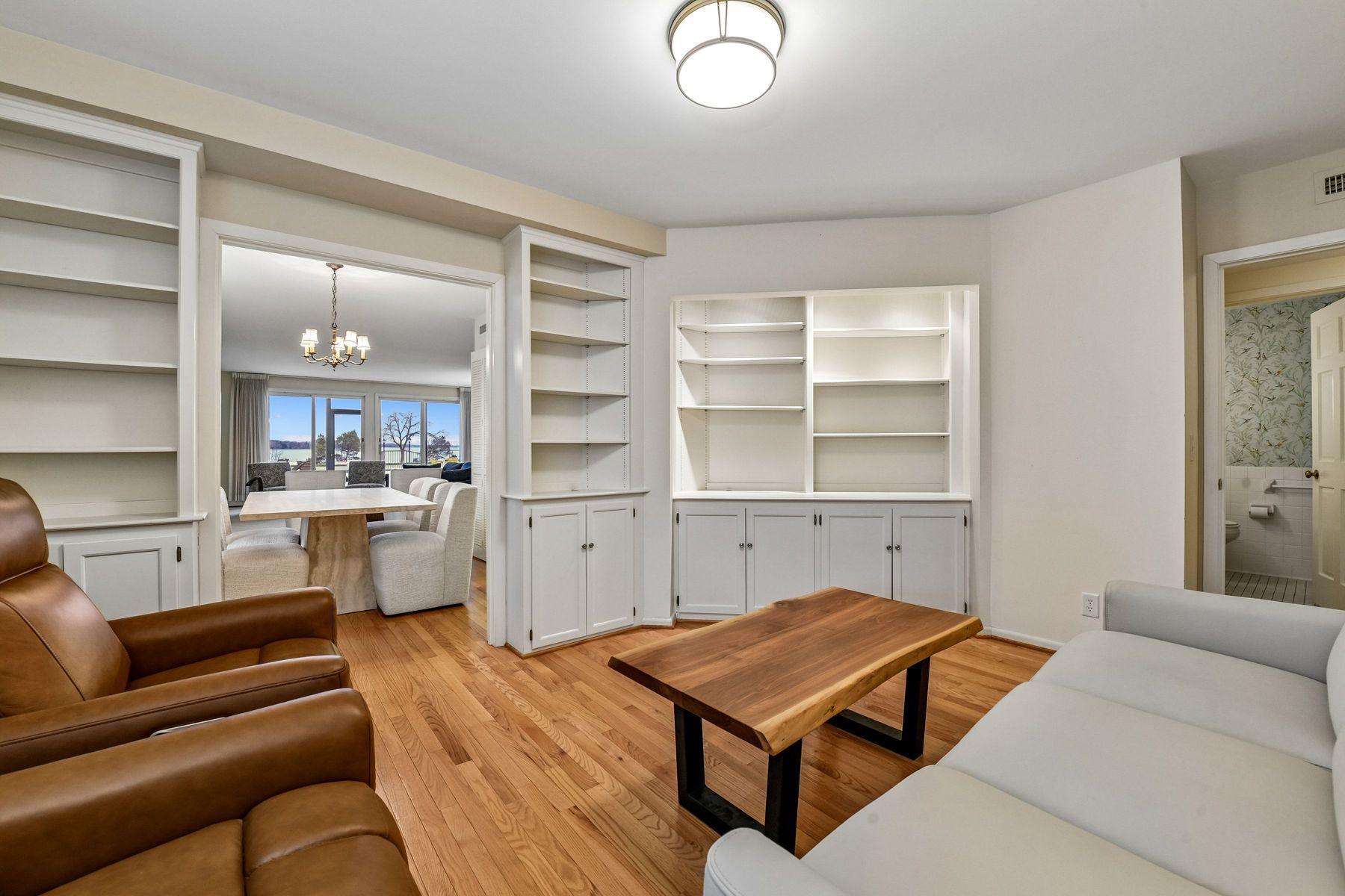 540 Indian Mound Street Unit: 1A