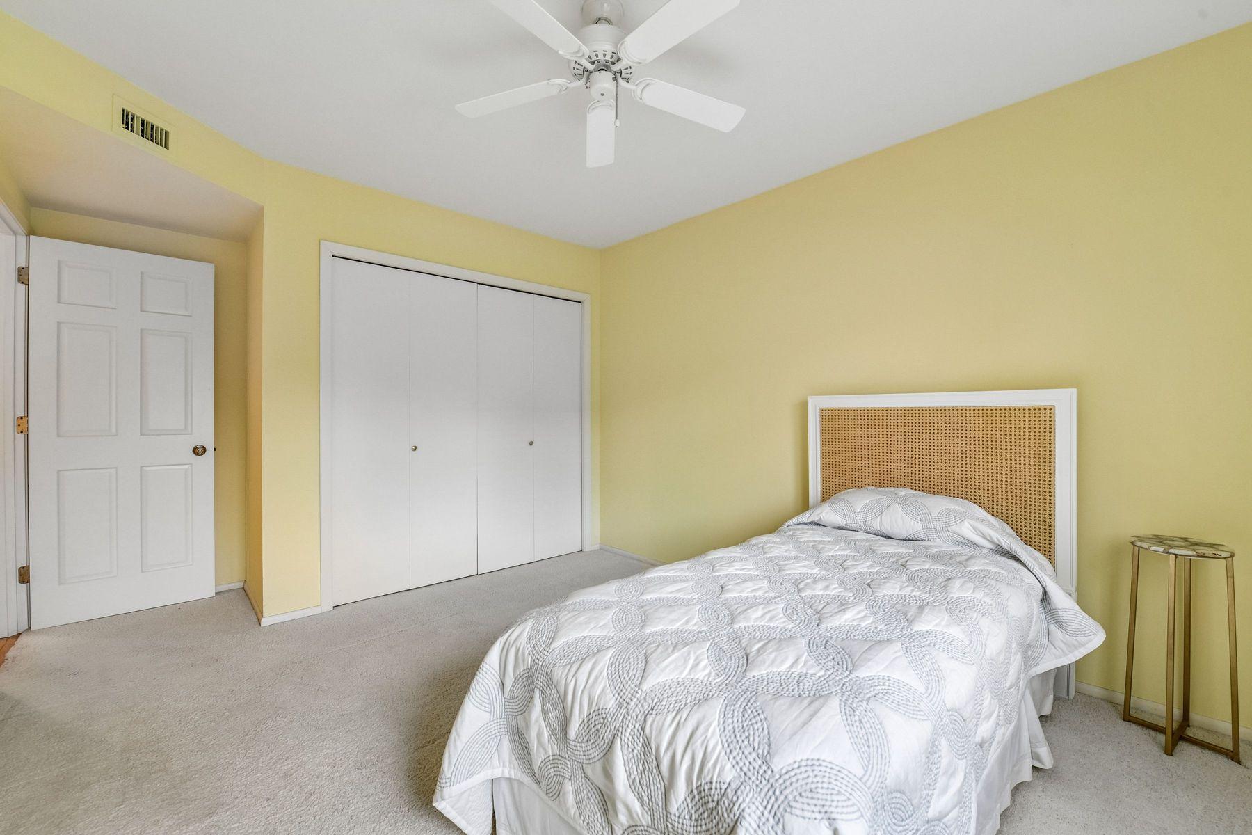 540 Indian Mound Street Unit: 1A