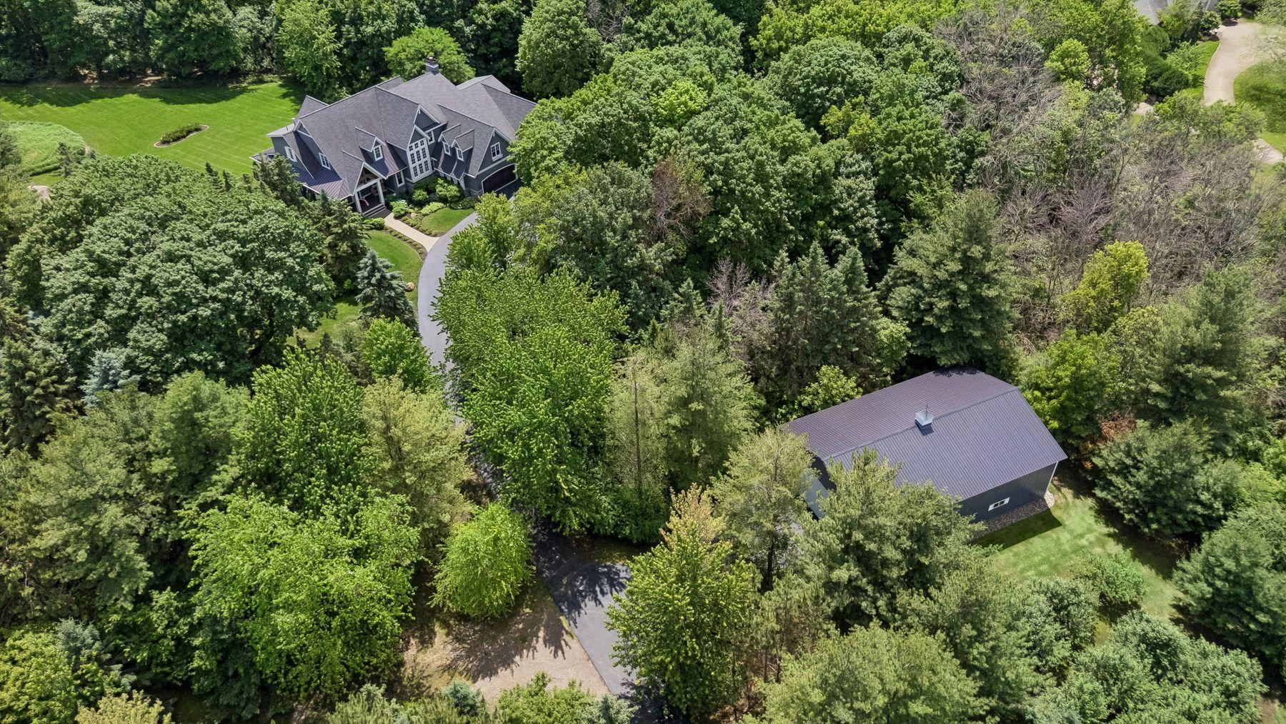 4565 Bayside Road