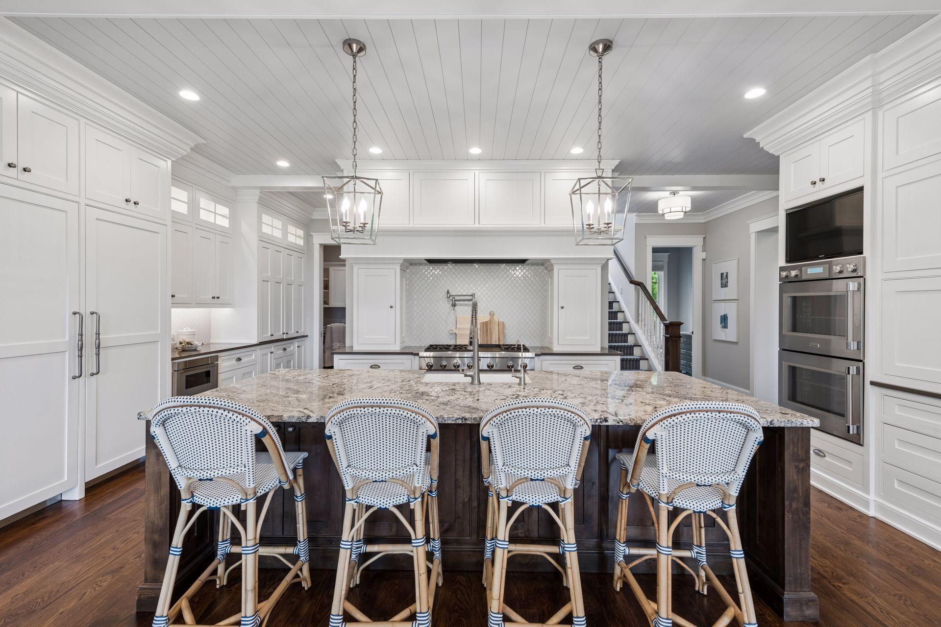 4565 Bayside Road