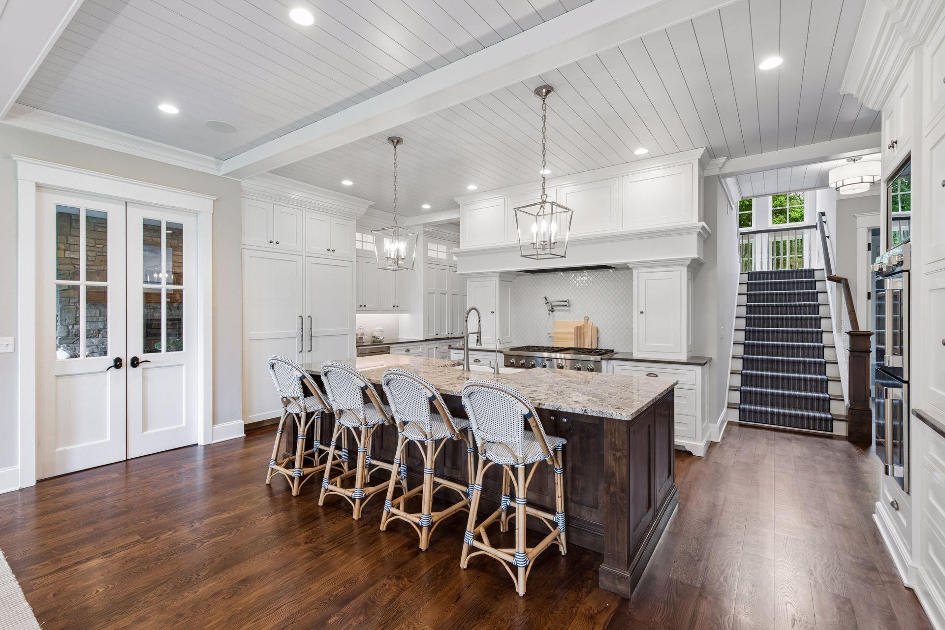 4565 Bayside Road