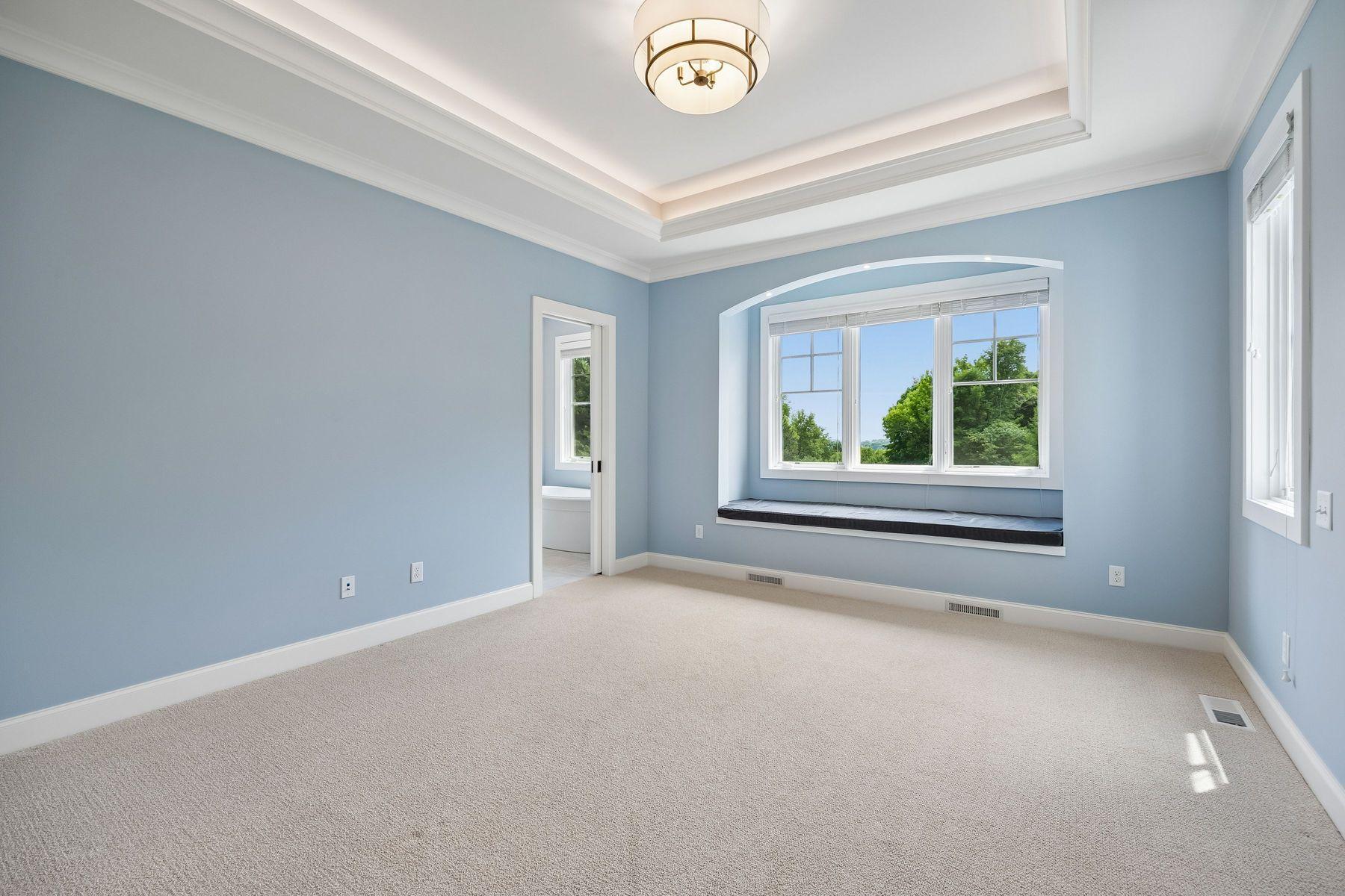 4565 Bayside Road