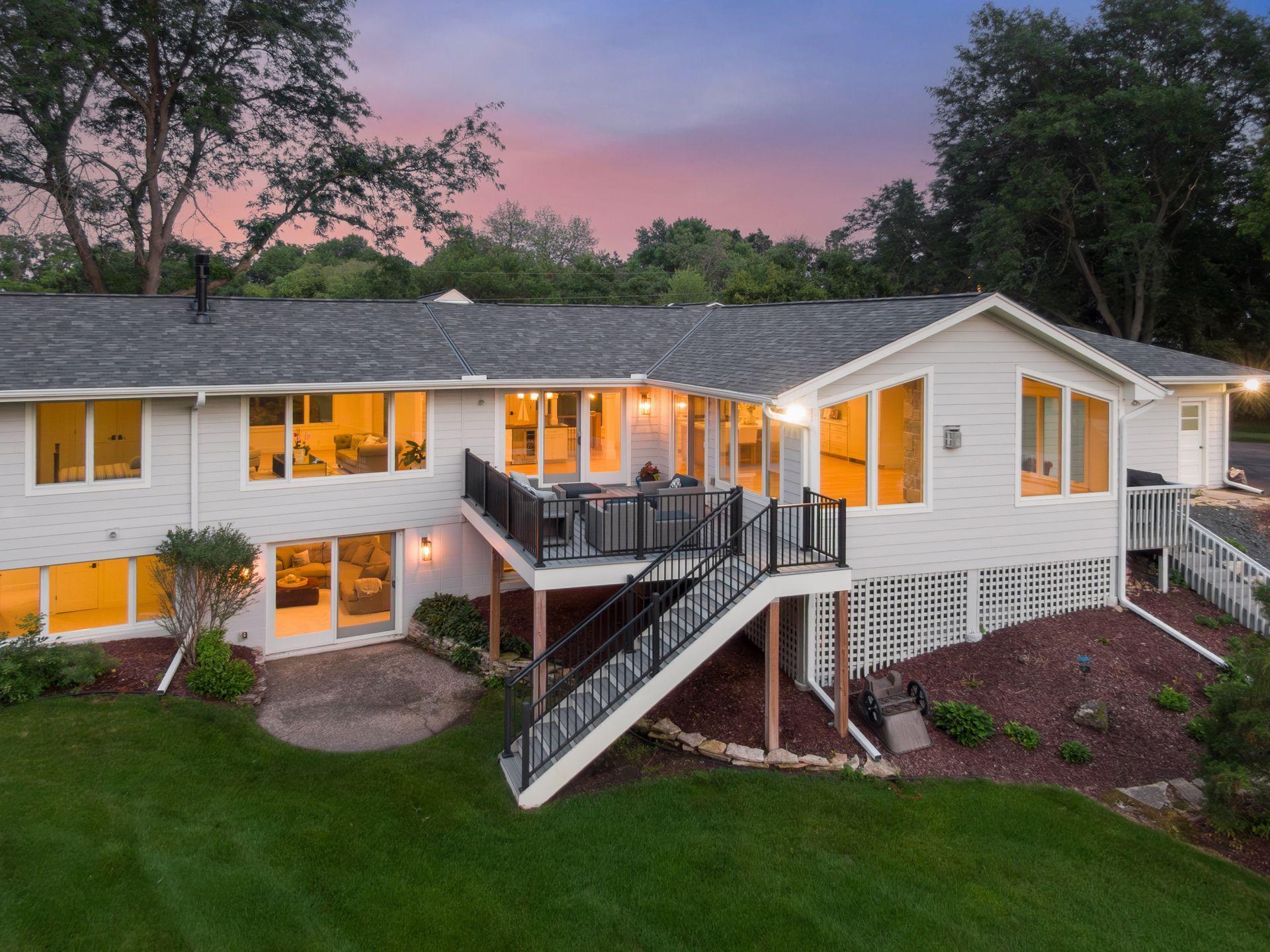 1155 Heritage Lane