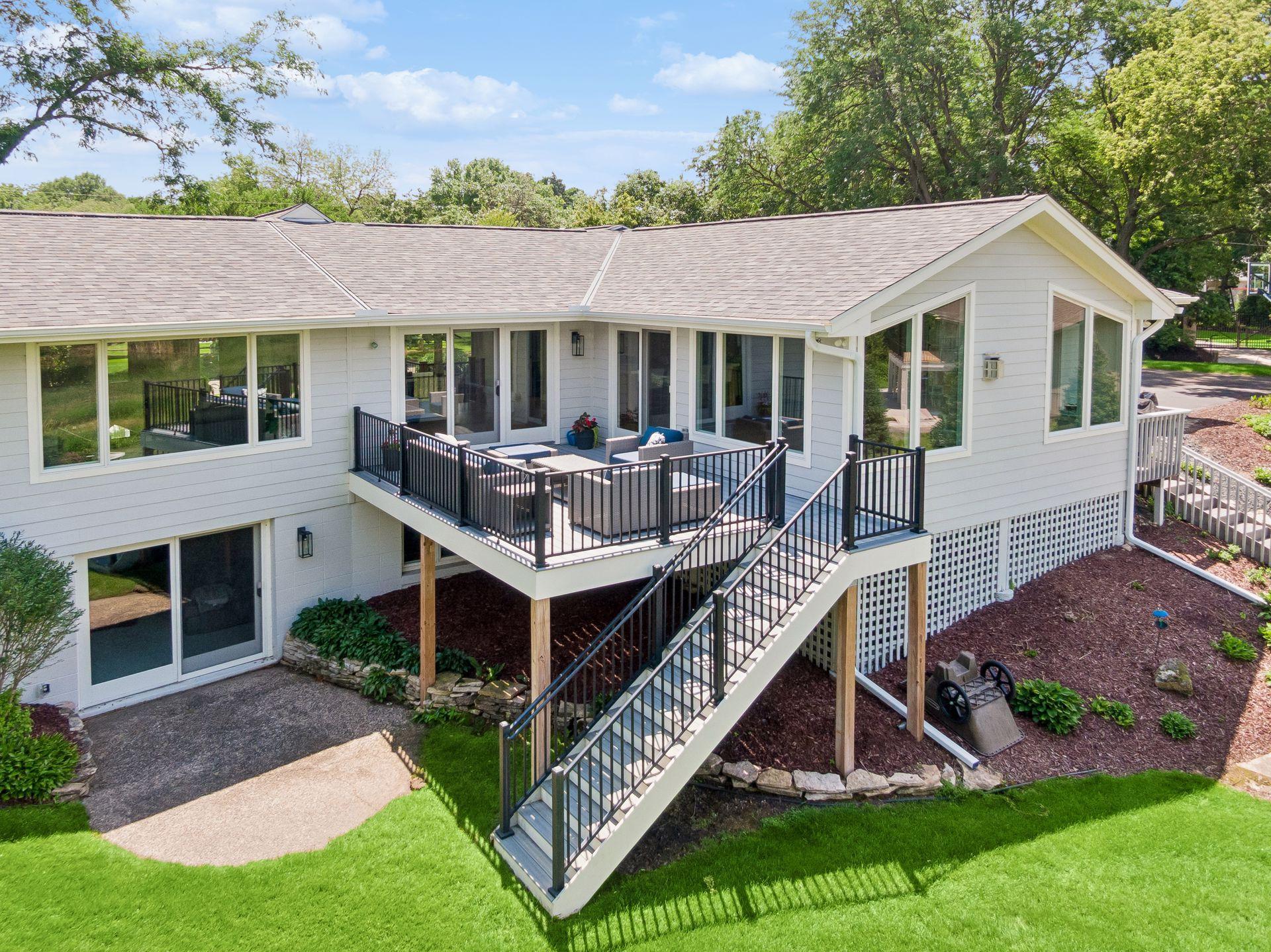 1155 Heritage Lane