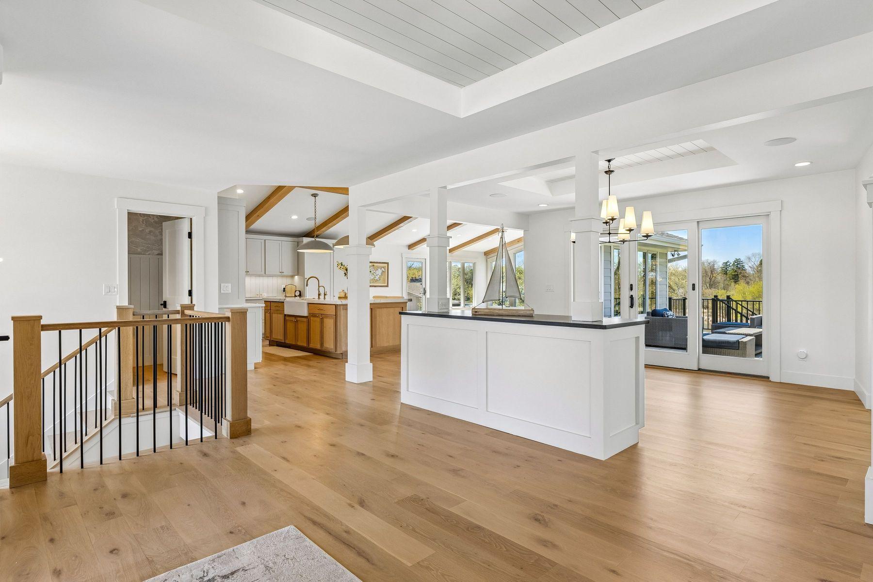 1155 Heritage Lane