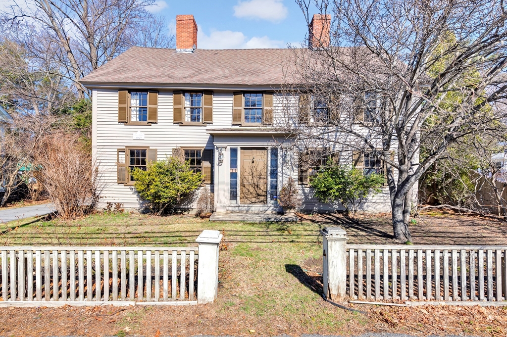 153 Main St