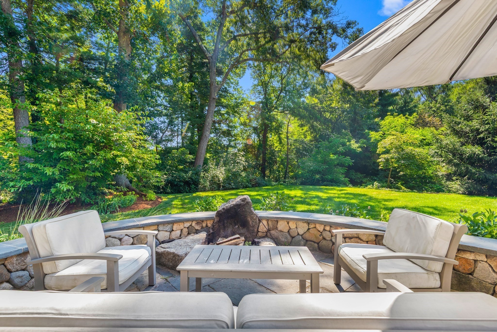 44 William Fairfield Dr