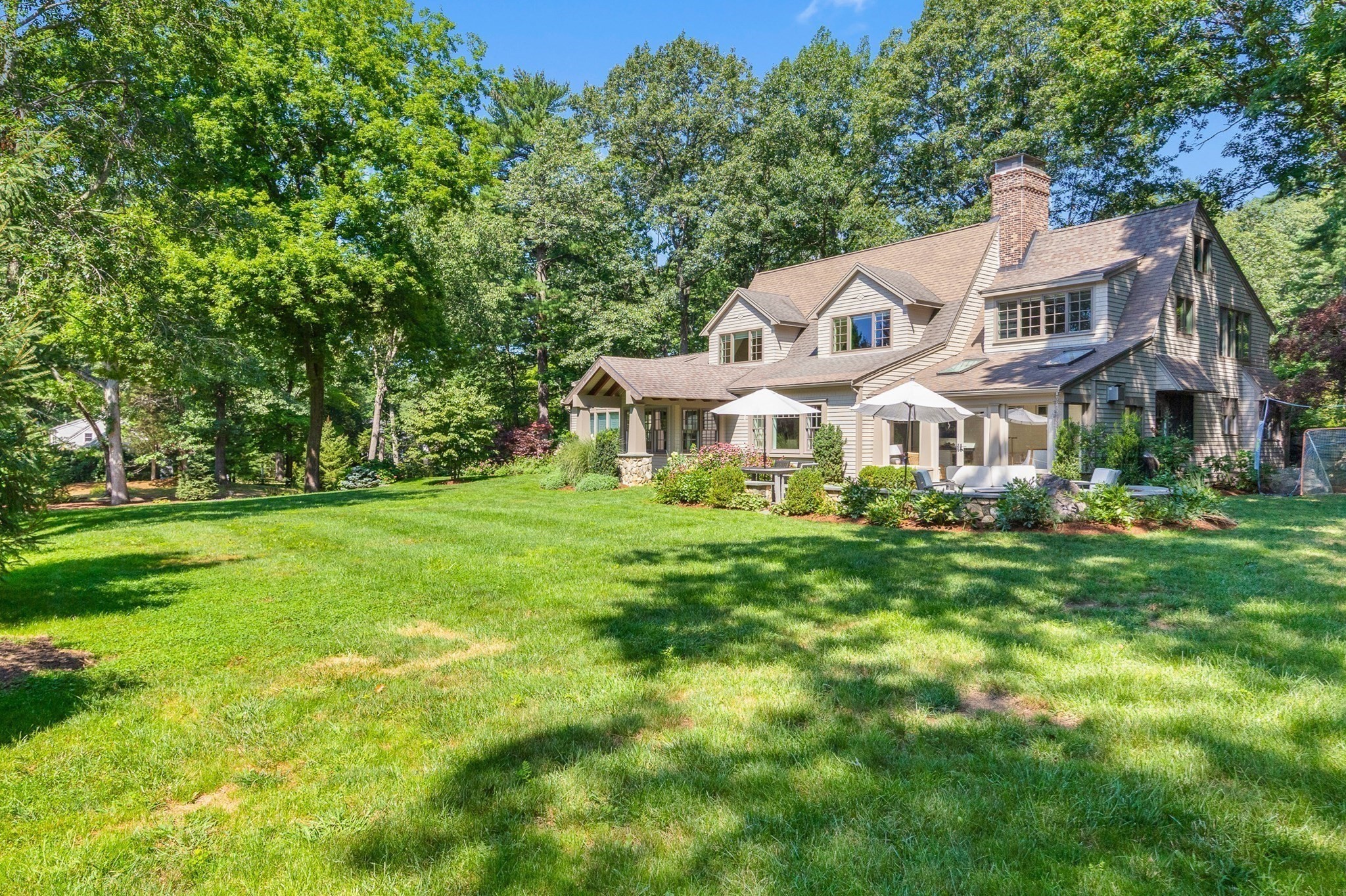 44 William Fairfield Dr