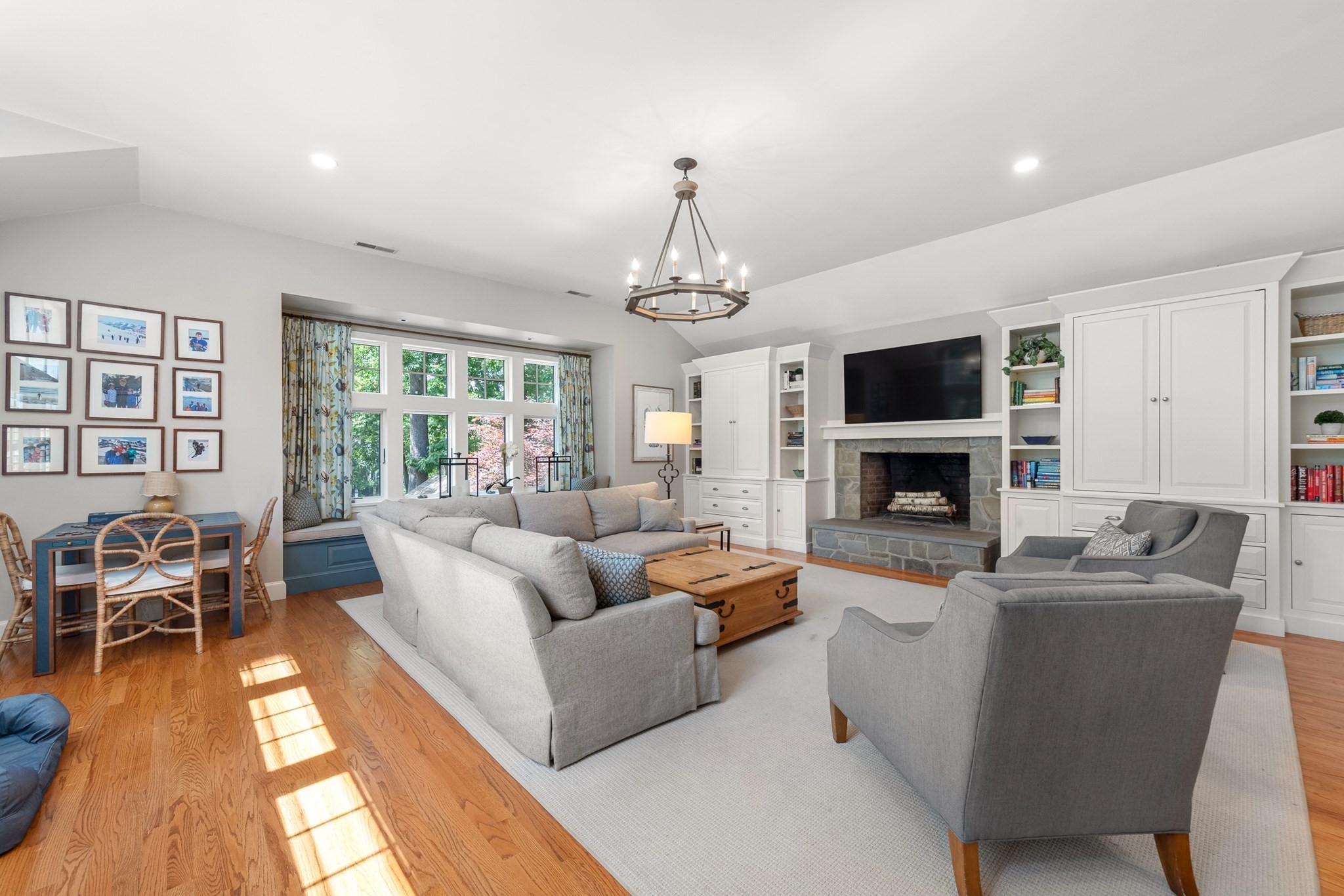 44 William Fairfield Dr