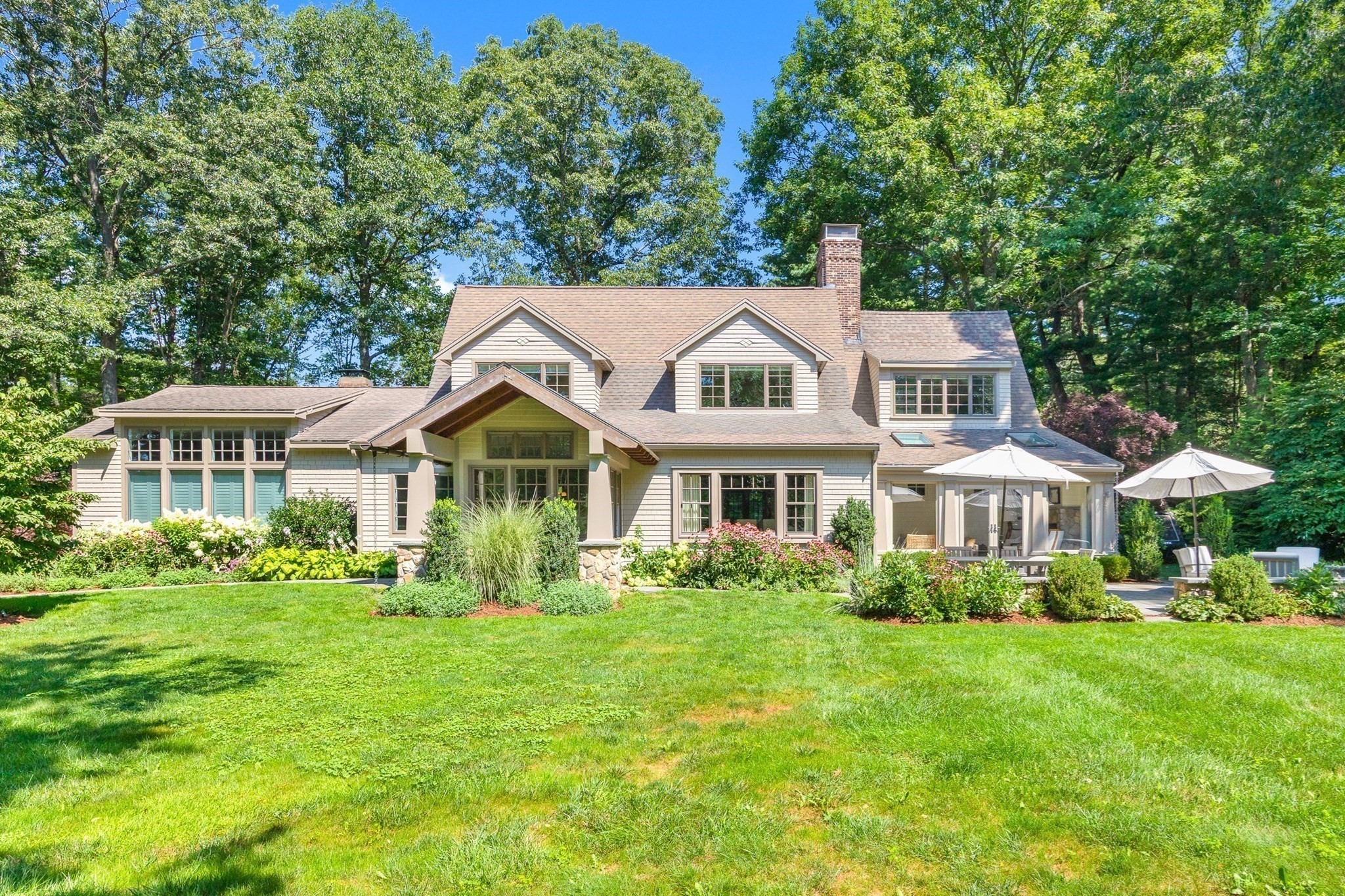 44 William Fairfield Dr