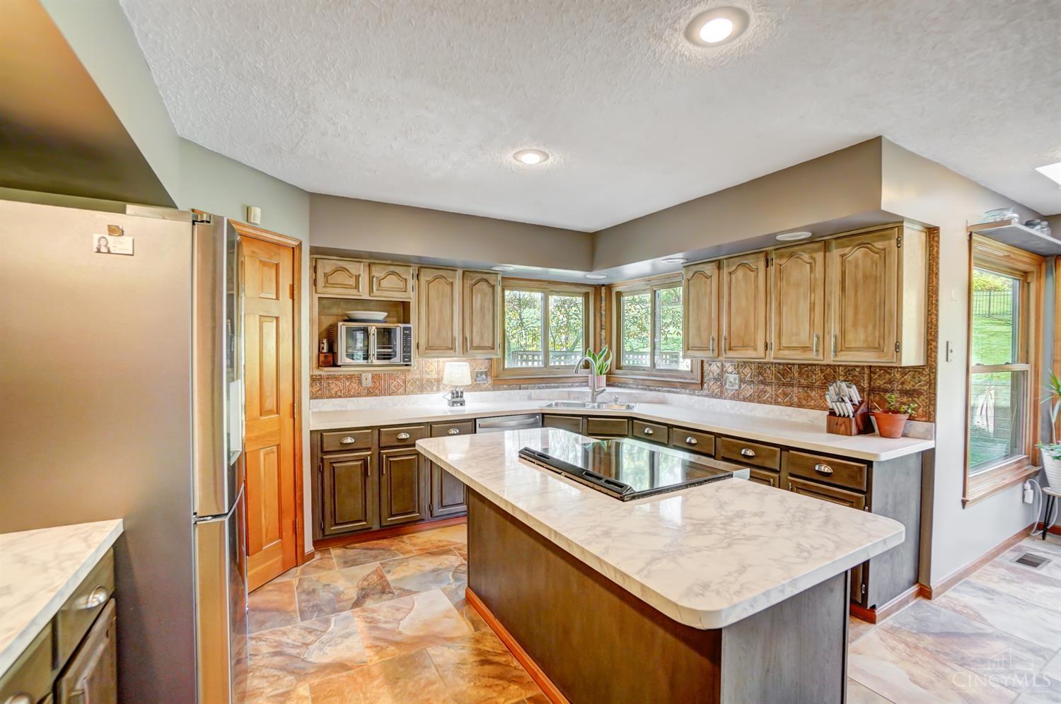4823 Appaloosa Trail
