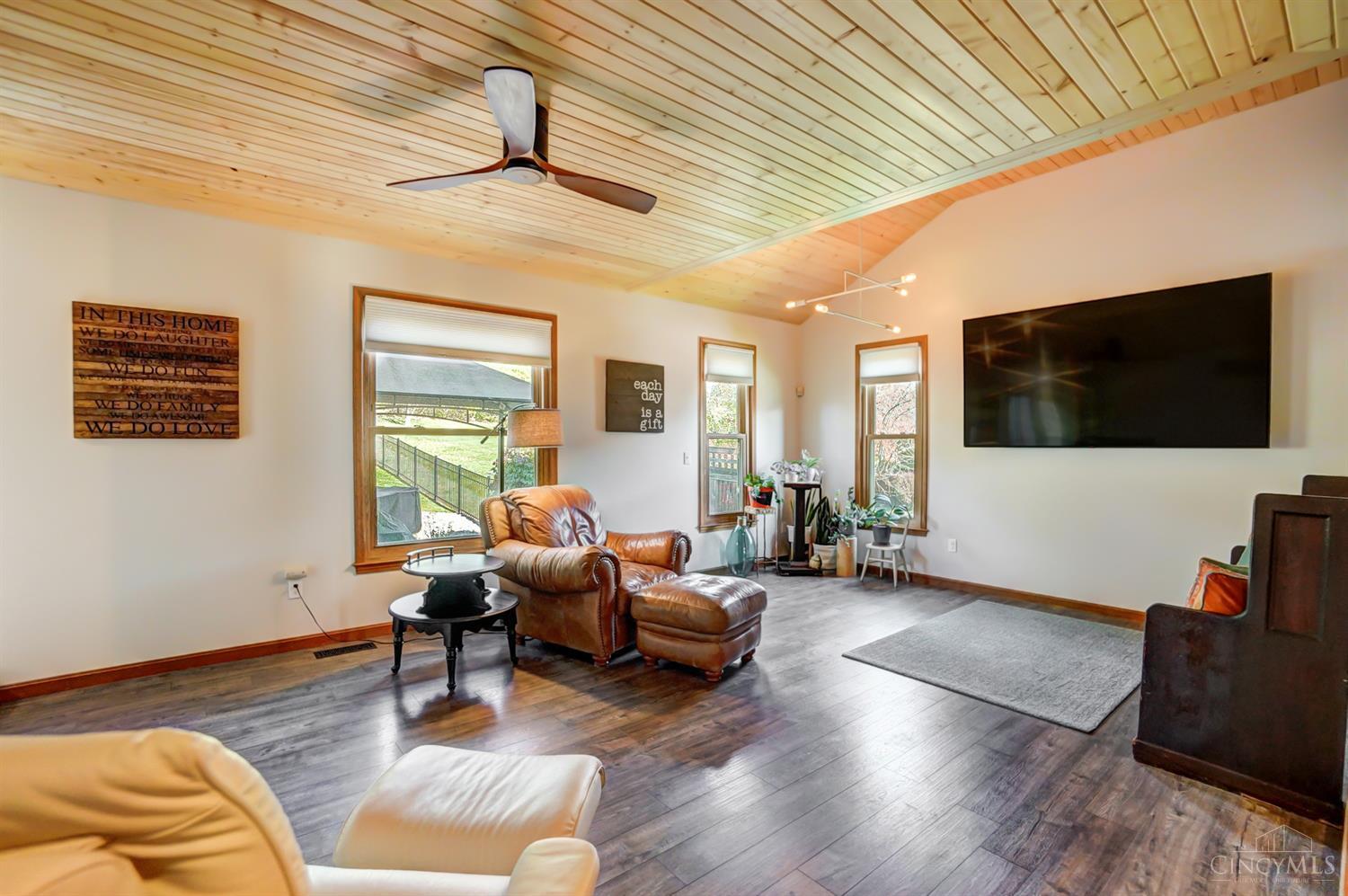 4823 Appaloosa Trail