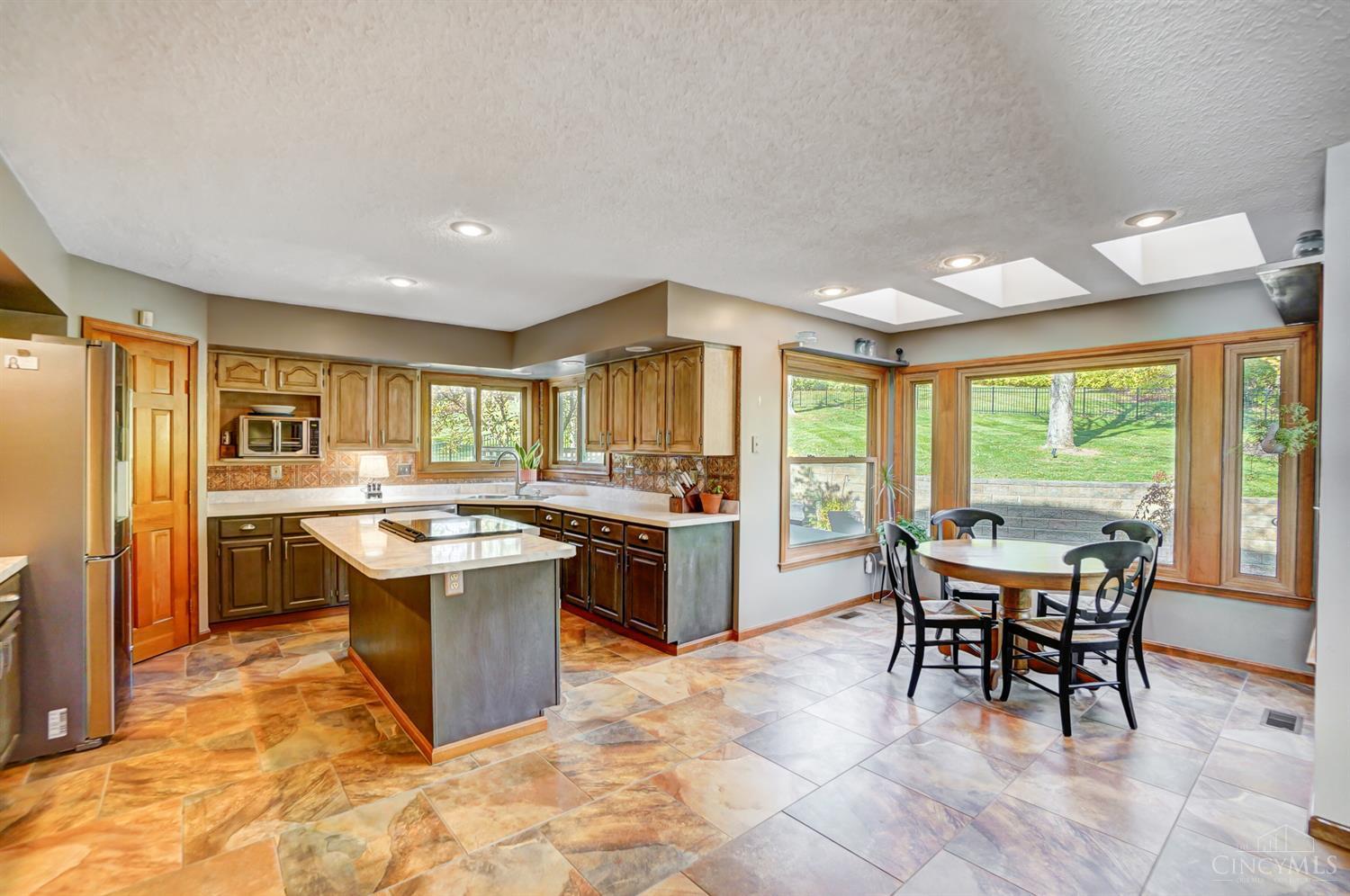 4823 Appaloosa Trail