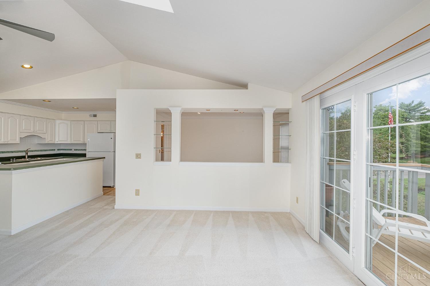 4024 White Chapel Lane