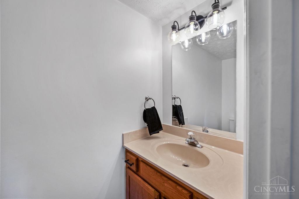 6822 Sandharbor Court