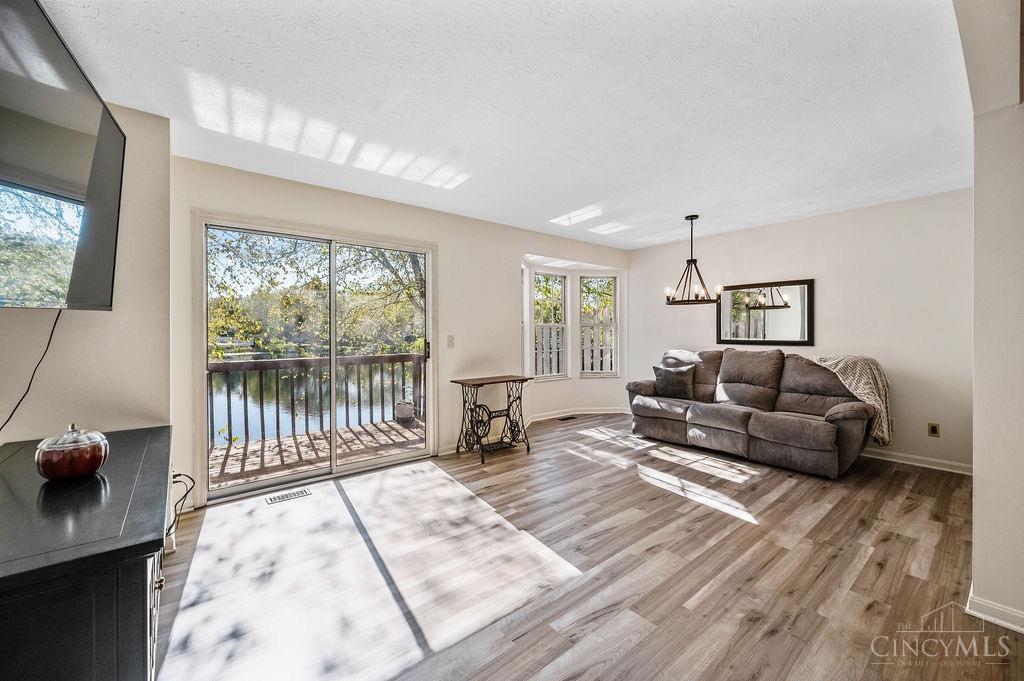 6822 Sandharbor Court