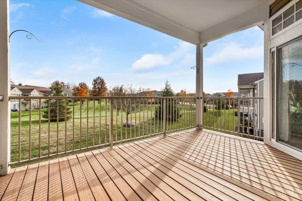 1221 Feather Trail