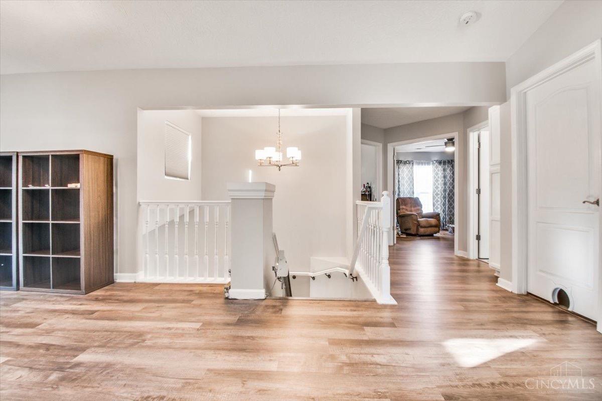 1221 Feather Trail